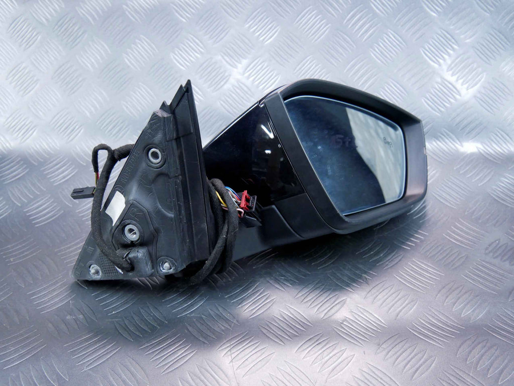 Lusterko prawe kompletne fotochrom asystent LF9R 15+2 SKODA SUPERB III