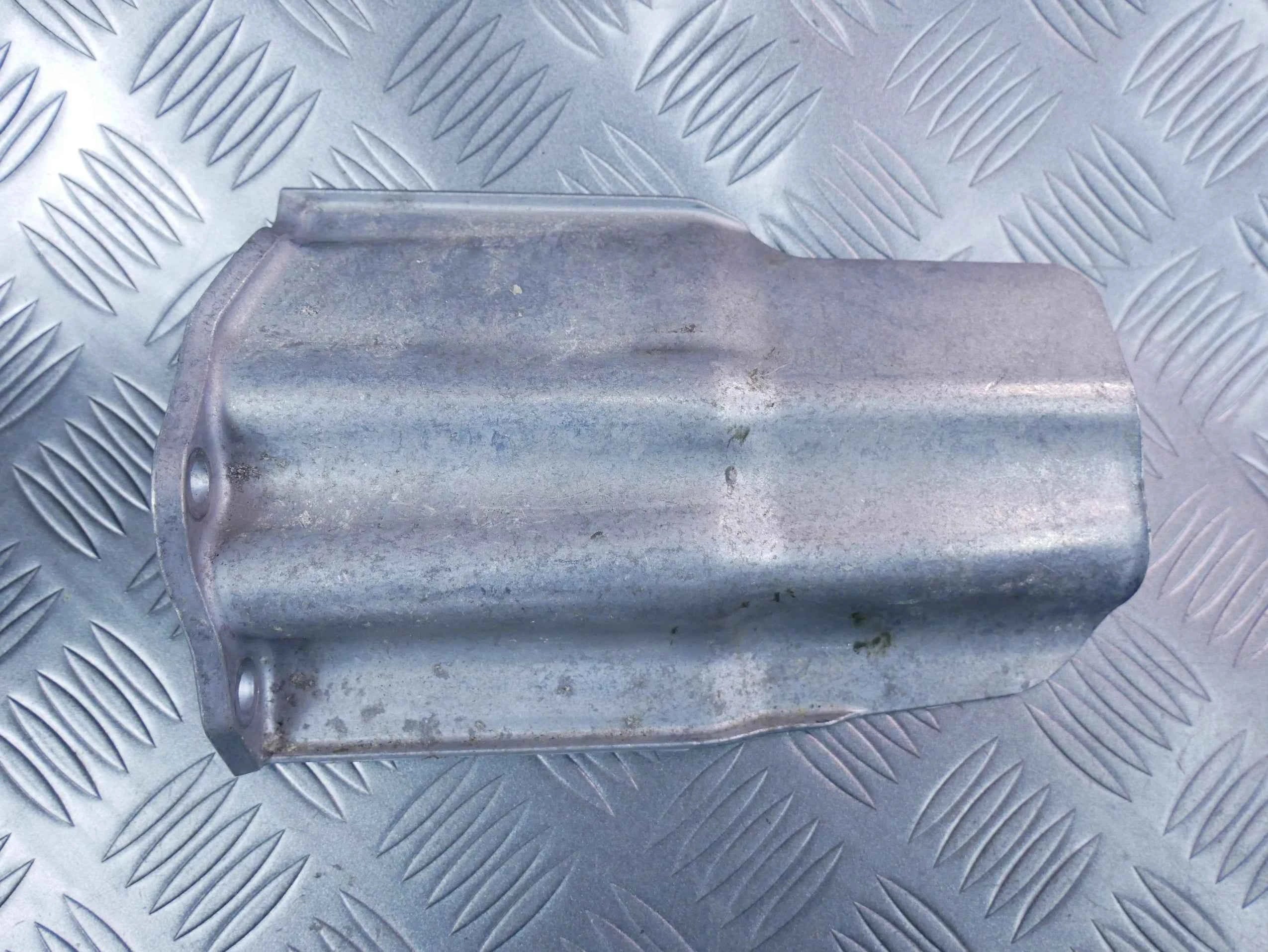 Osłona półosi przegubu 3Q0407720A VW TIGUAN II 5NA