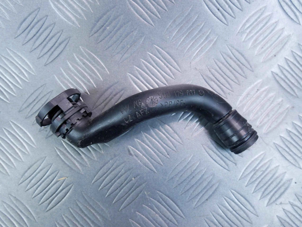 Rurka wody odwodnienie 5Q0129637C VW TIGUAN II 5NA
