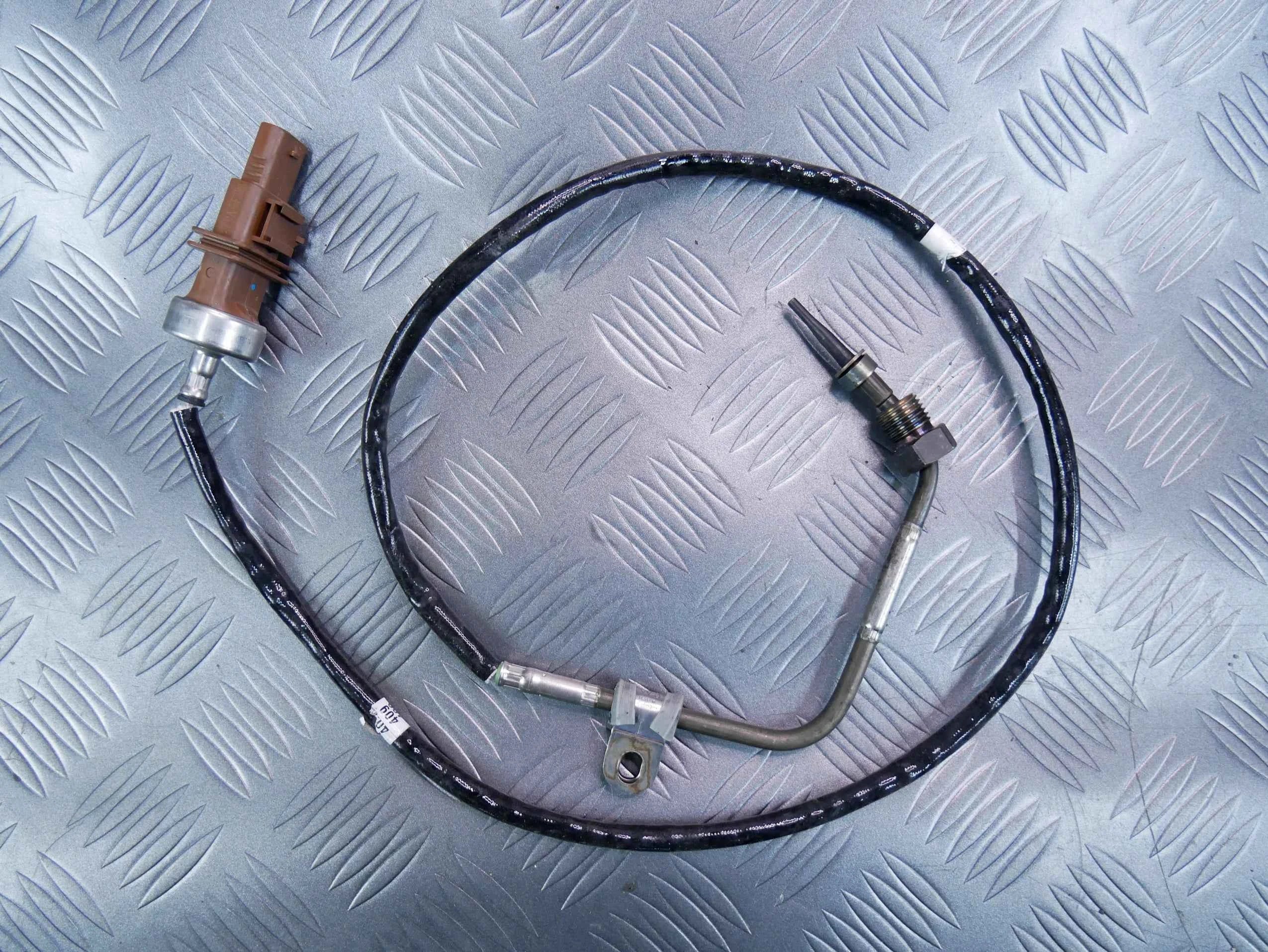Czujnik temperatury spalin 03N919529F VW TIGUAN II 2.0 TDI
