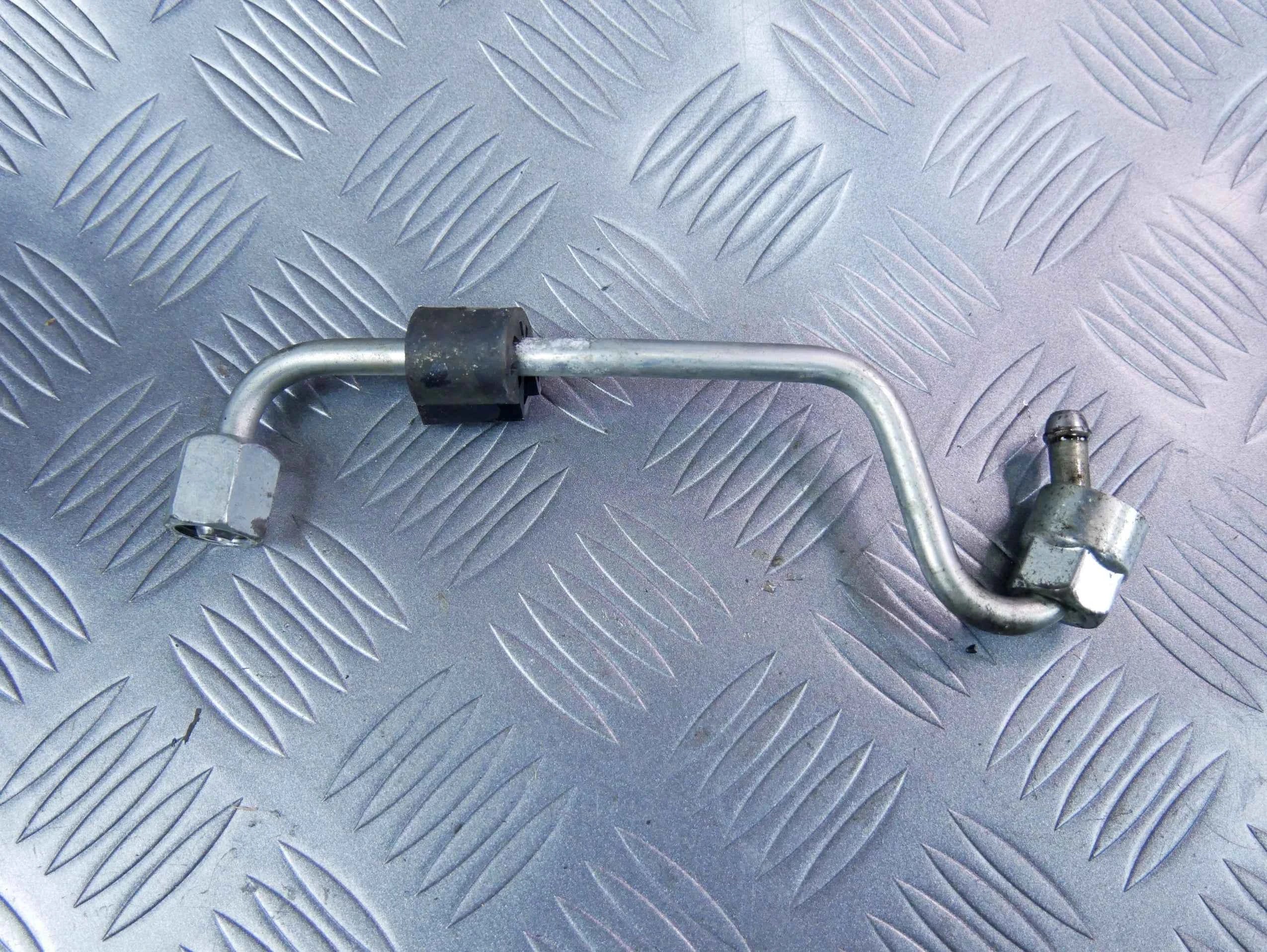 Rurka przewód paliwa 03N130322 VW TIGUAN II 2.0 TDI