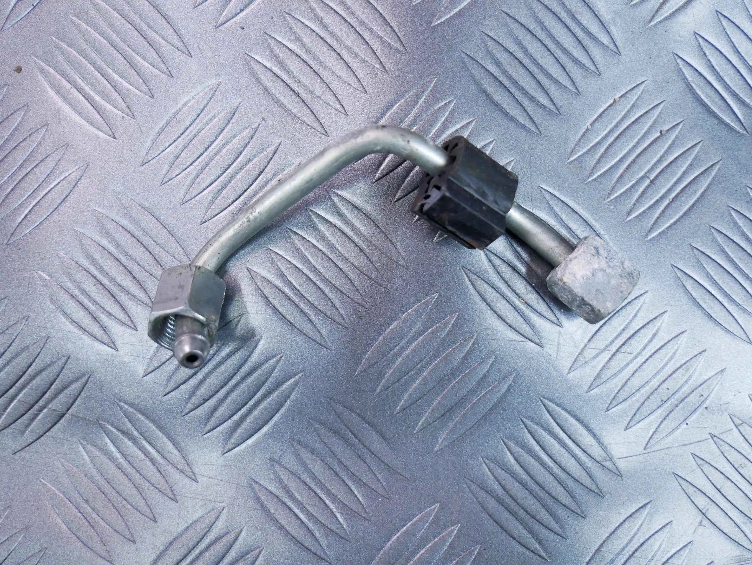 Rurka wtryskowa 03N130303 VW TIGUAN II 2.0 TDI