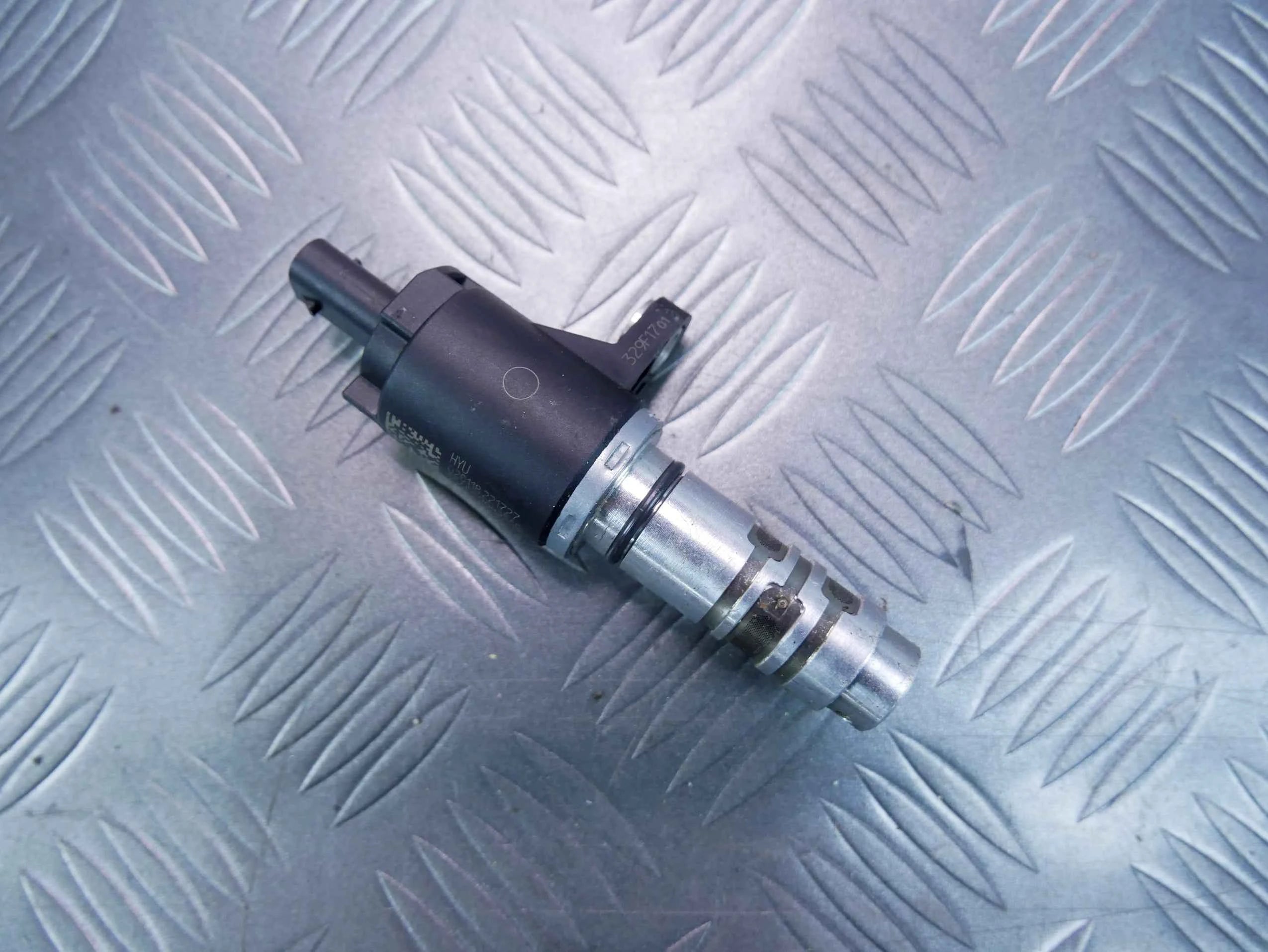 Czujnik faz rozrządu 04E906455AC VW TIGUAN II 1.5 TSI