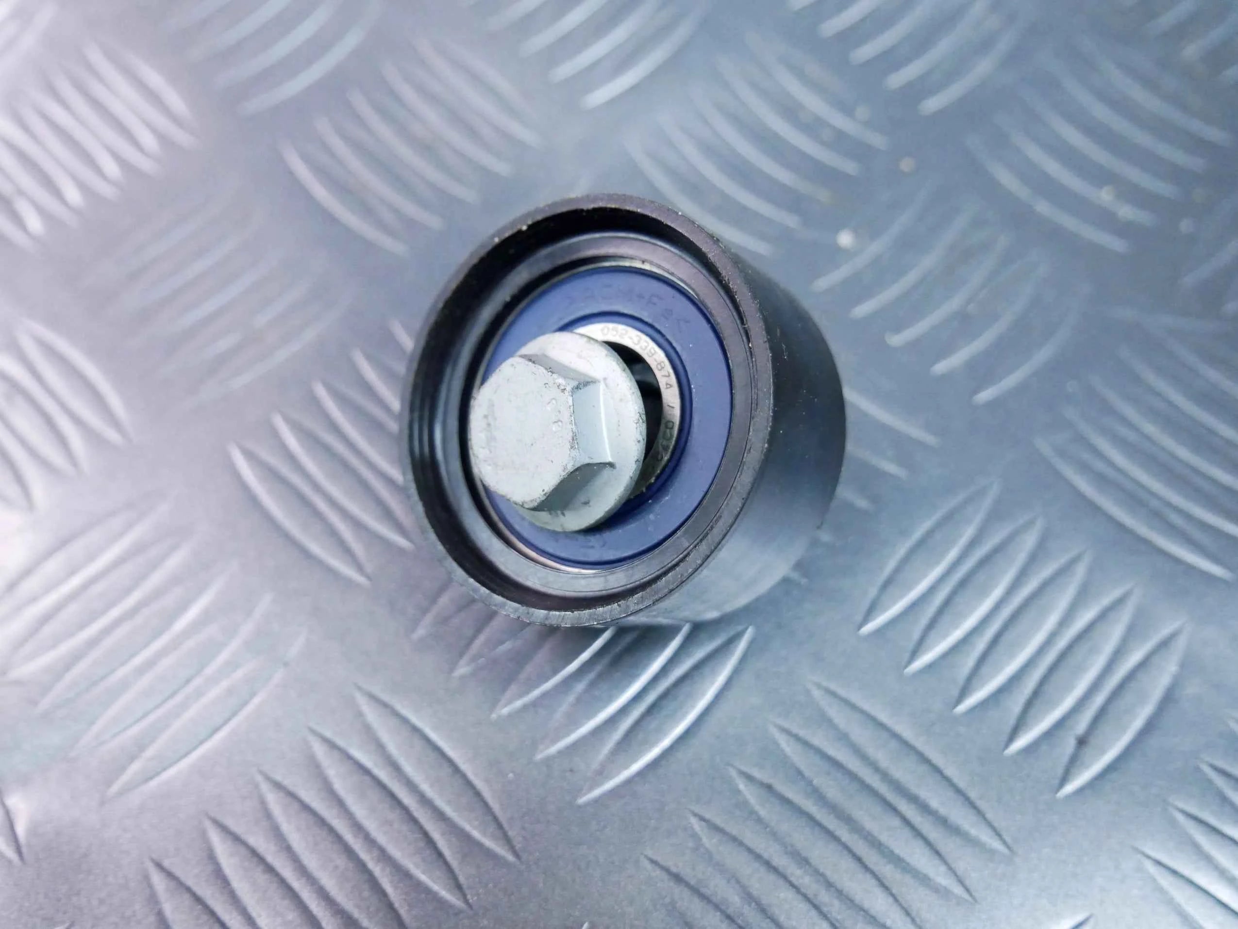 Rolka paska 05E109244 VW TIGUAN II 5NA 1.5 TSI