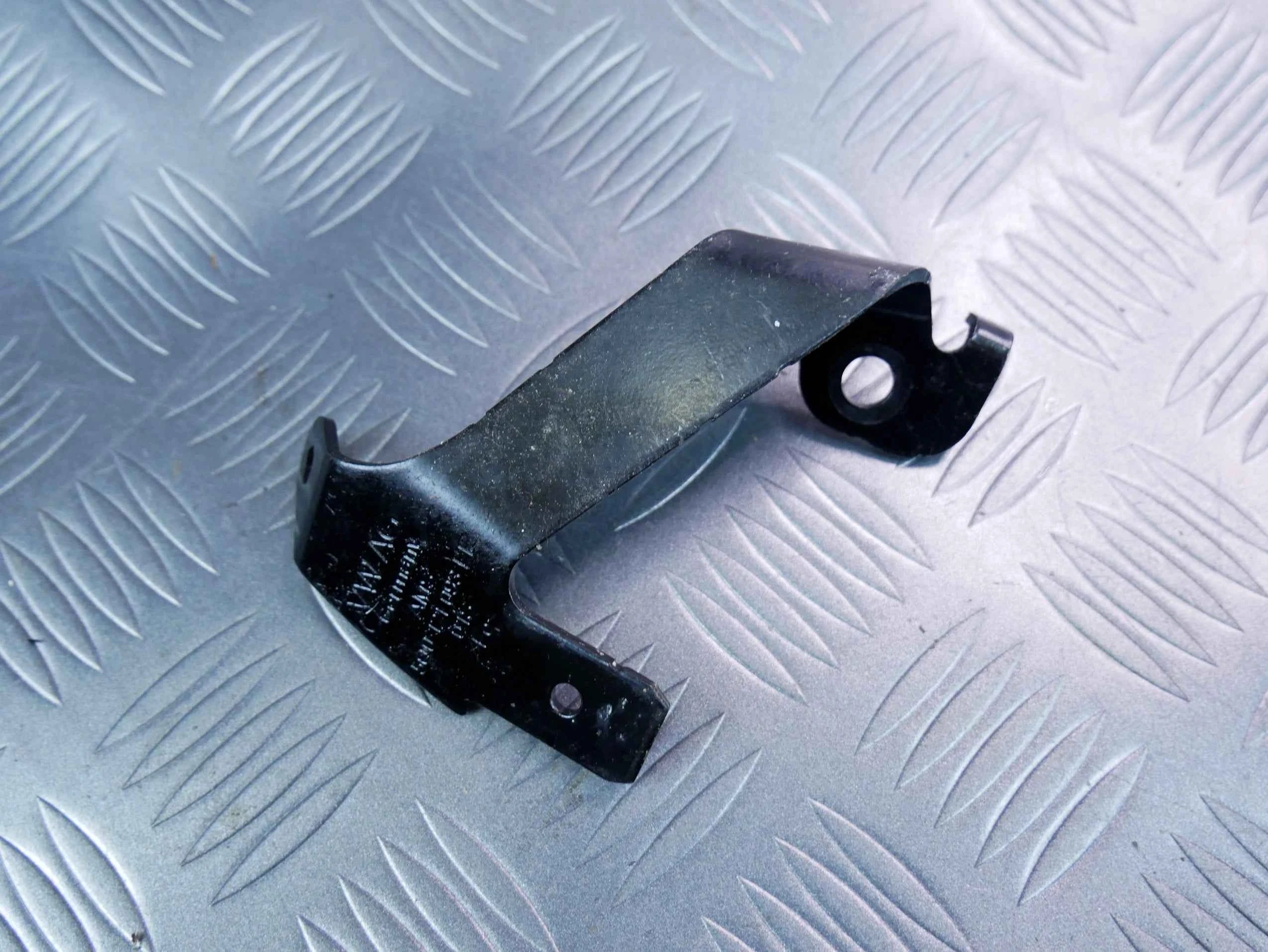 Mocowanie wspornik chłodnicy 5Q0121093FE VW TIGUAN II 1.5 TSI