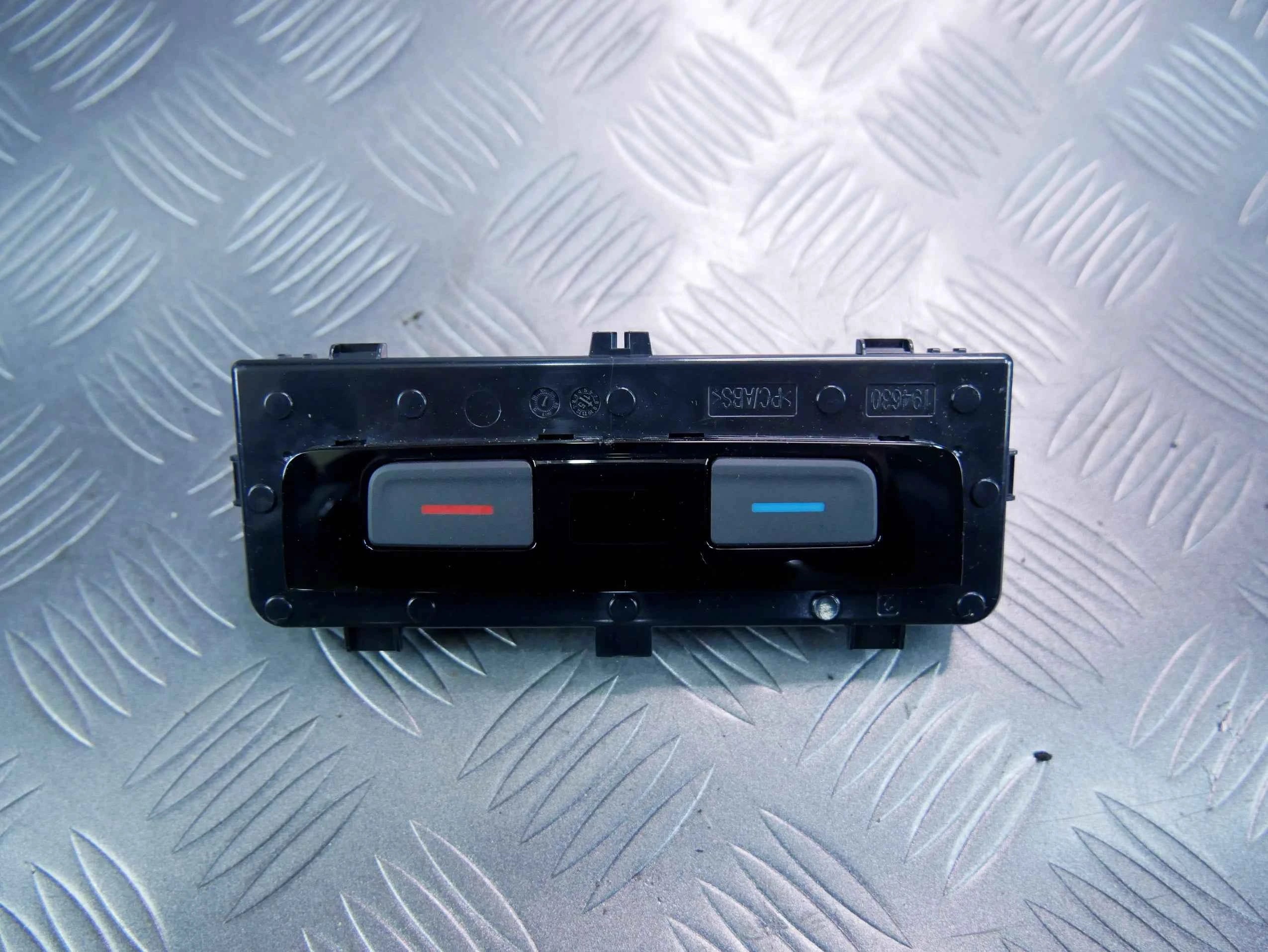 Panel klimatyzacji tył tylny 3G0907049D VW TIGUAN II