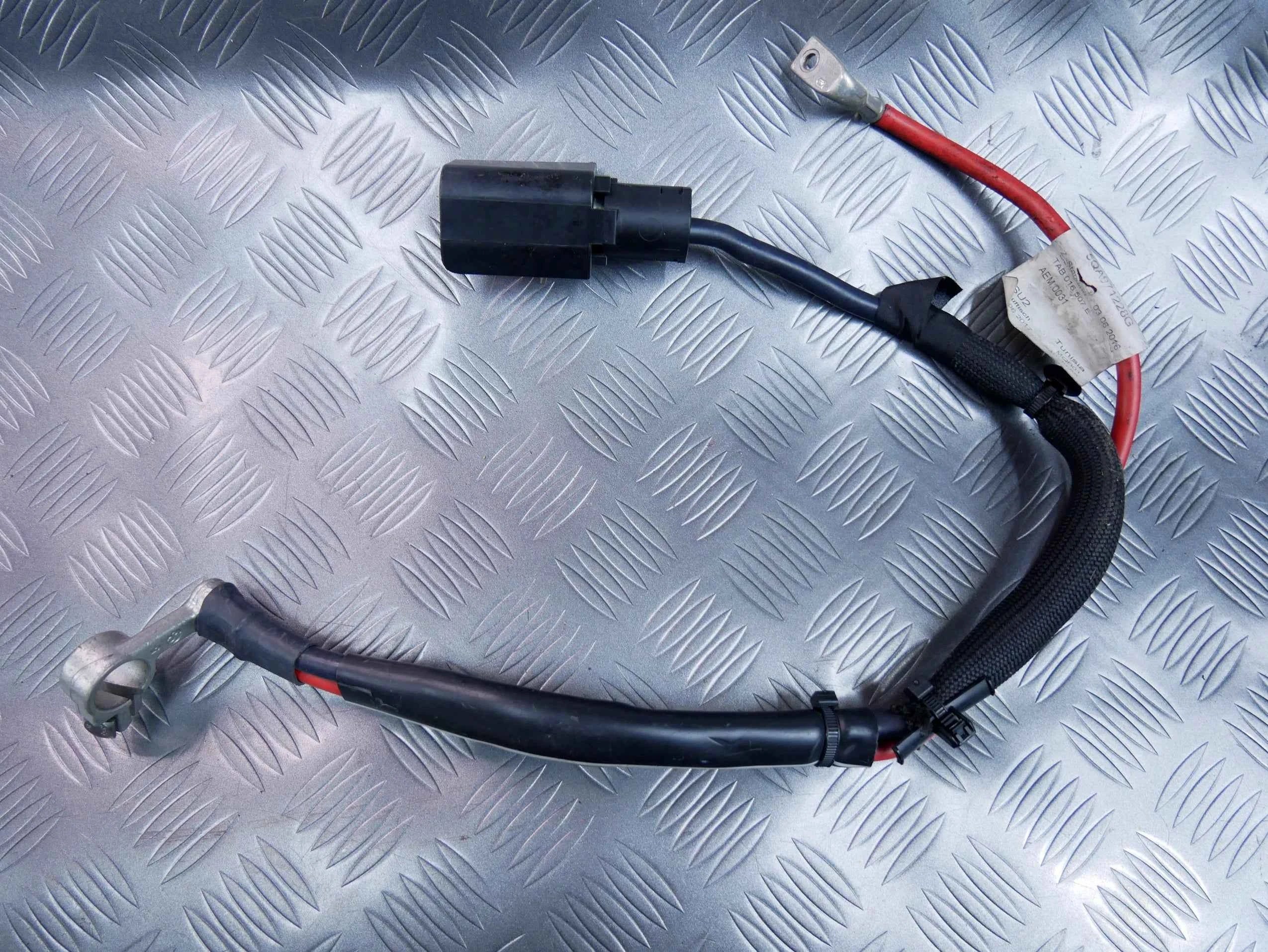 Klema plusowa 5QA971228G VW TIGUAN II 5NA