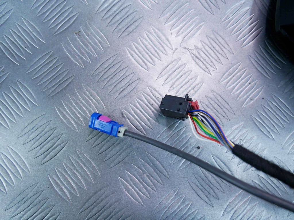 Lusterko prawe europa LC9X 13+1 PIN KAMERA VW TIGUAN II 5NA