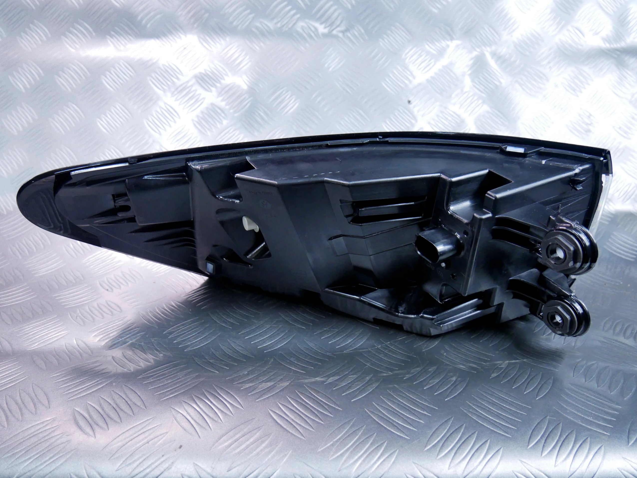 Lampa tył tylna prawa LED NOWA OEM 11A945208A VW ID.4 ID.5