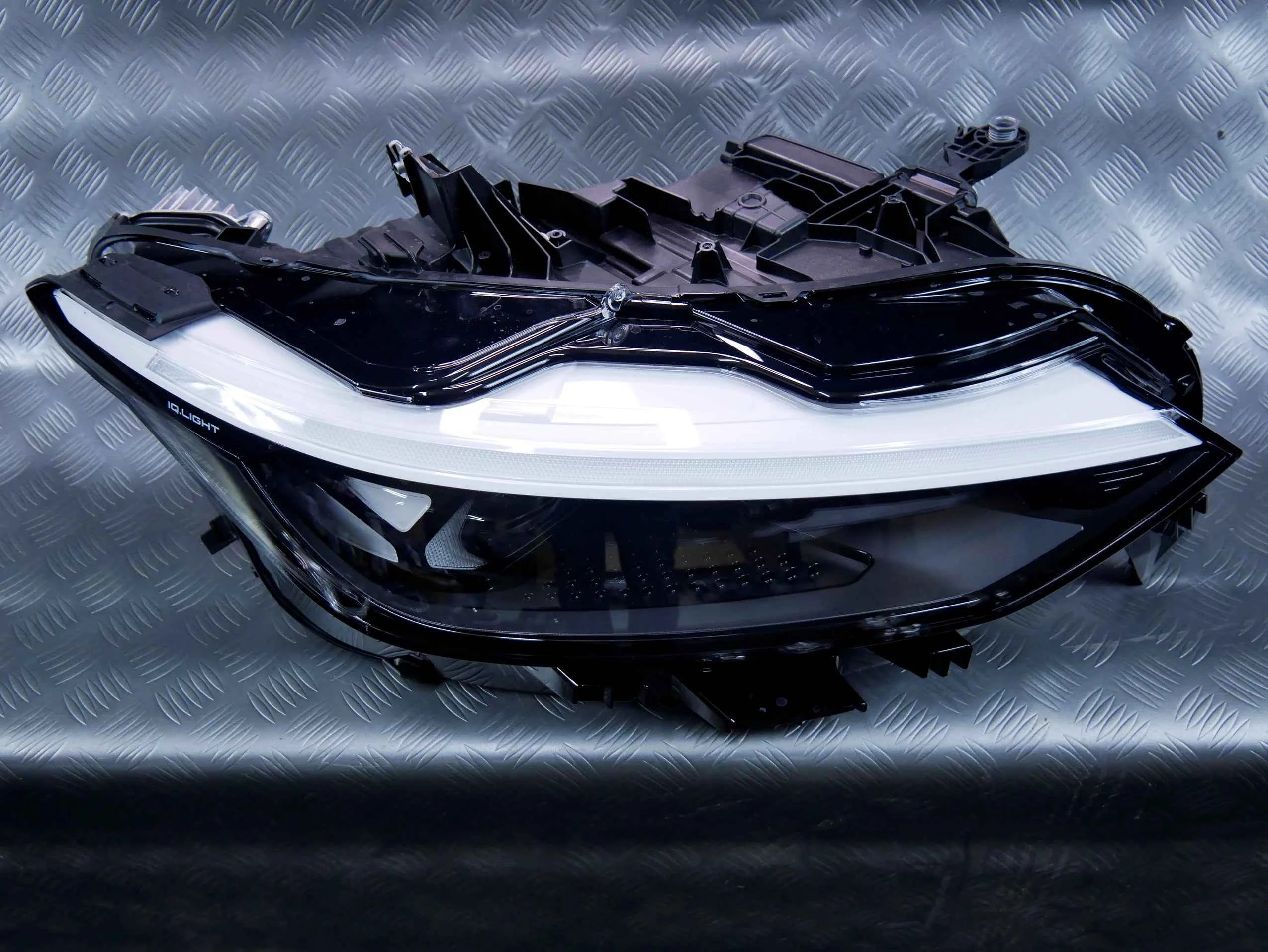 Lampa przód prawa FULL LED IQ LIGHT NOWA OEM 14B941036B VW ID.7 ID7