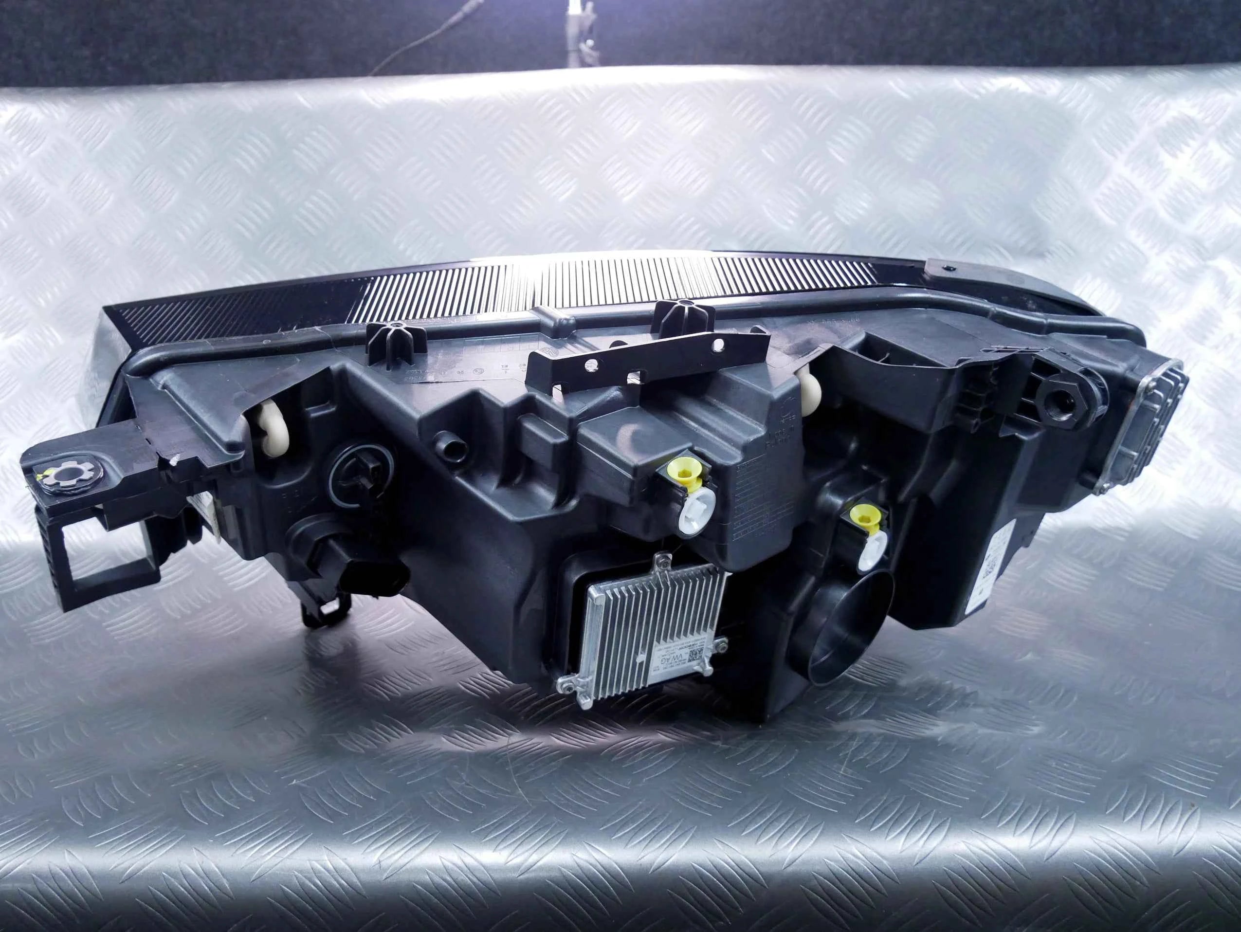 Lampa przód prawa FULL LED NOWA OEM 11B941006B VW ID.4 ID.5 ID4 ID5