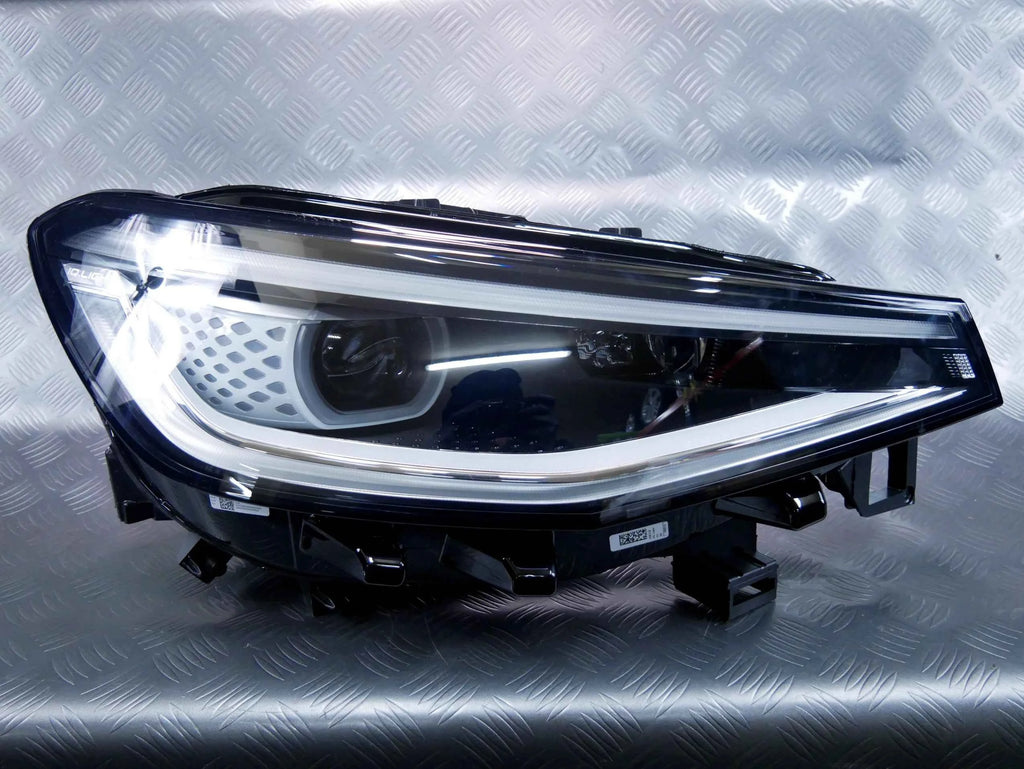 Lampa przód prawa MATRIX NOWA OEM 11B941036M VW ID.4 ID.5 ID4 ID5