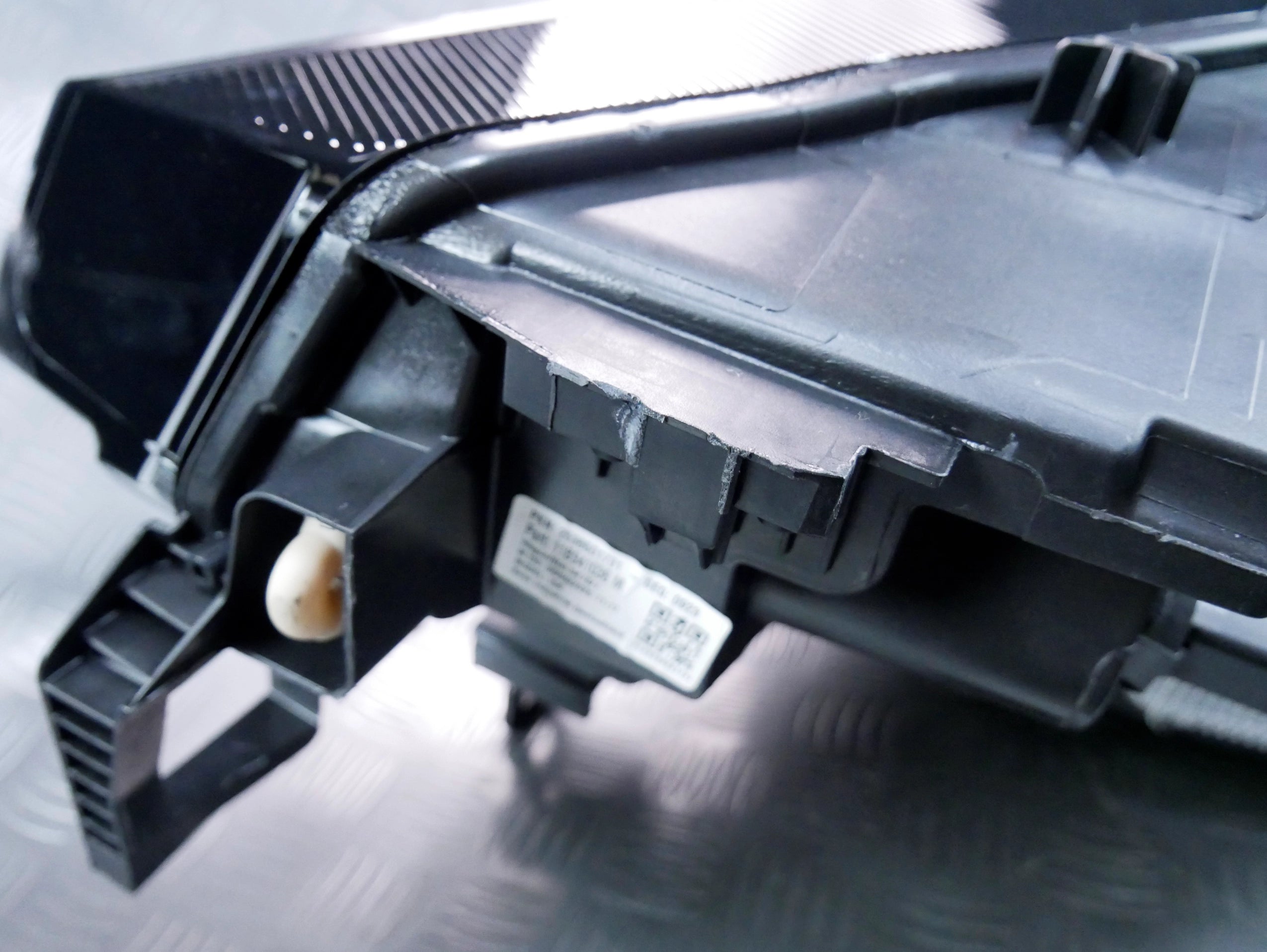 Lampa przód prawa MATRIX NOWA OEM 11B941036M VW ID.4 ID.5 ID4 ID5