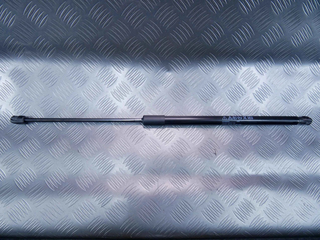 Siłownik klapy bagażnika NOWY OEM 11A827550B VW ID.4 ID.5 ID4 ID5