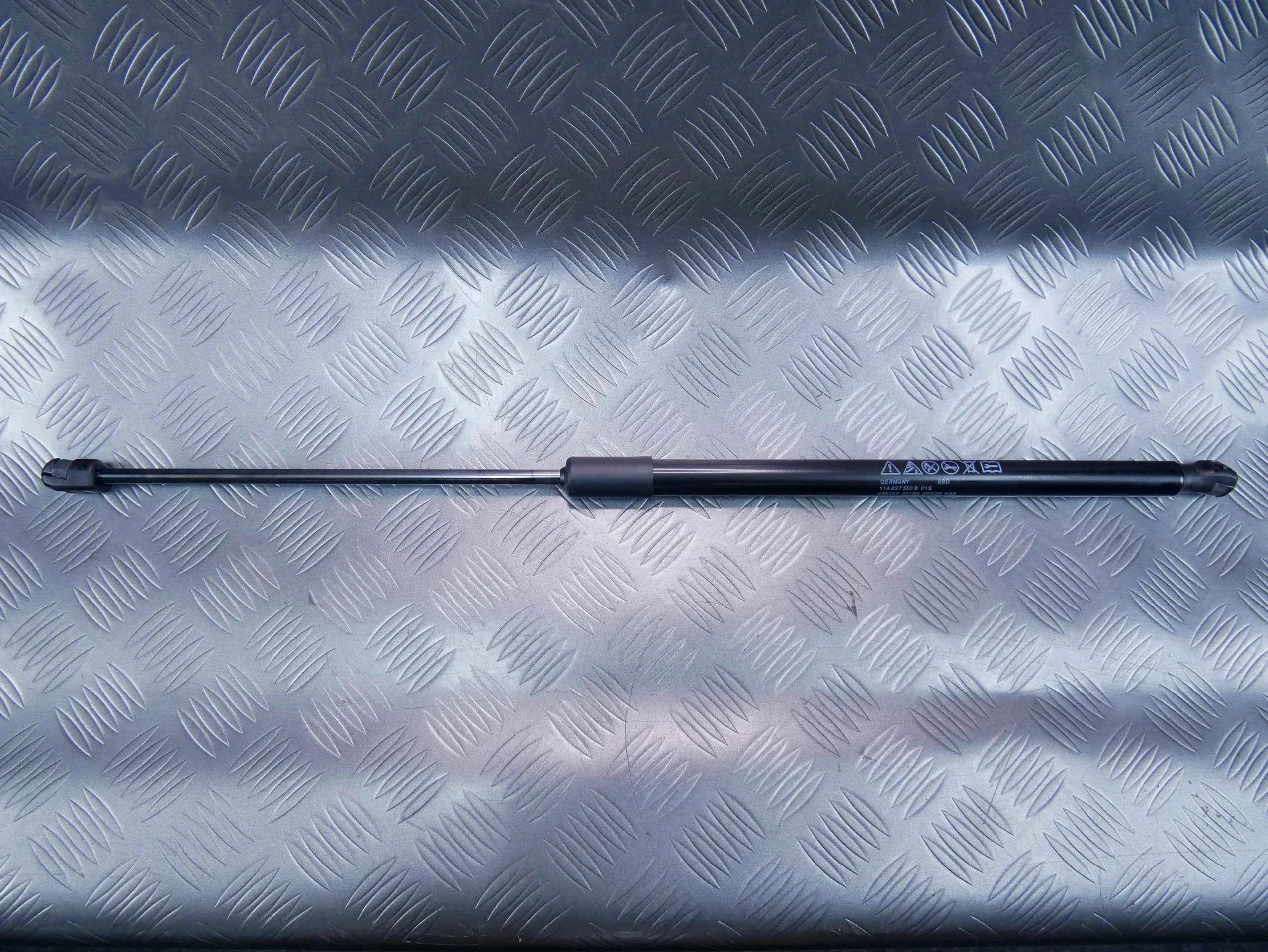 Siłownik klapy bagażnika NOWY OEM 11A827550B VW ID.4 ID.5 ID4 ID5