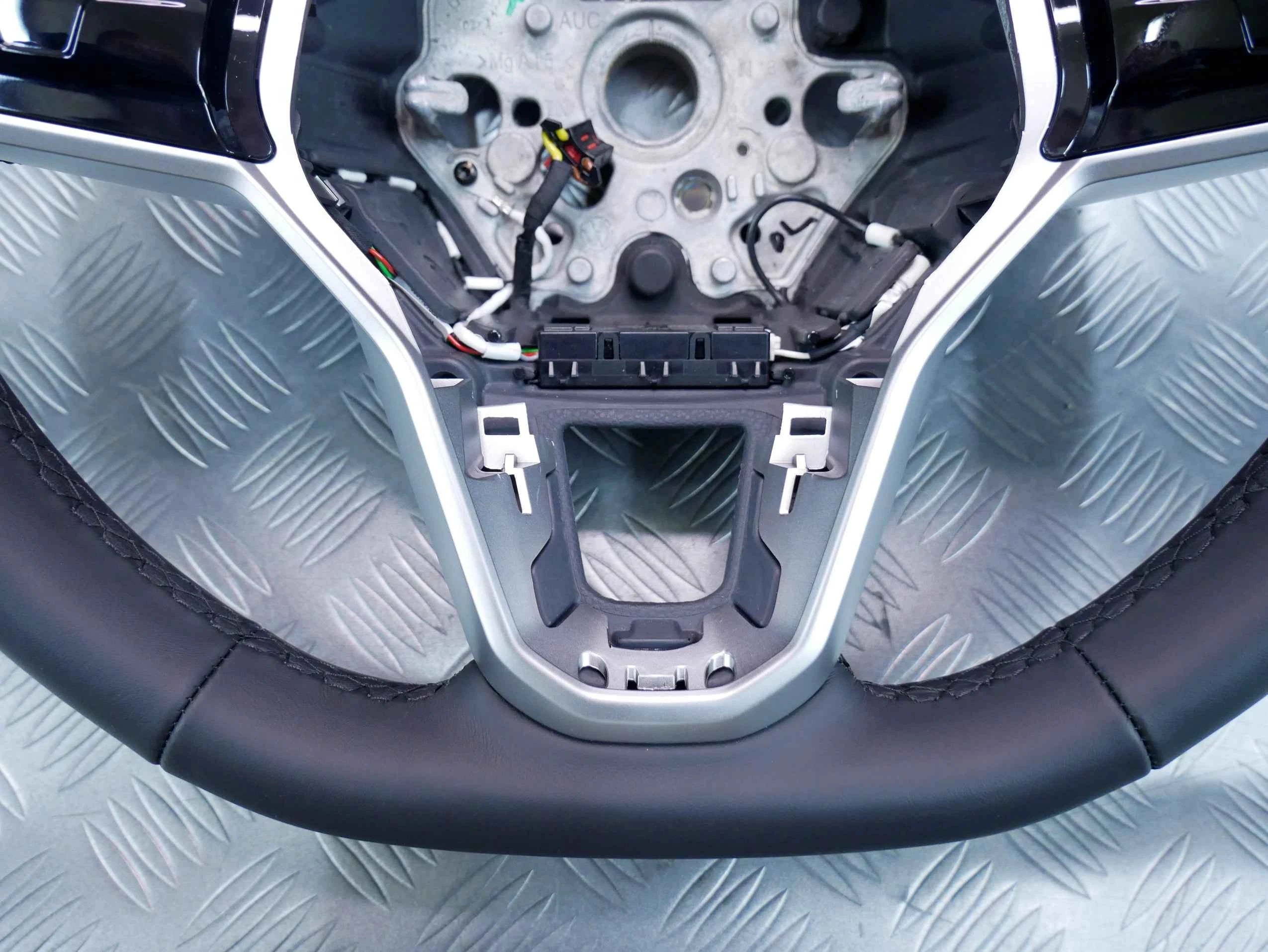 Kierownica skórzana NOWA OEM 10A419089BQ VW ID.BUZZ ID.3 ID.4 ID.5