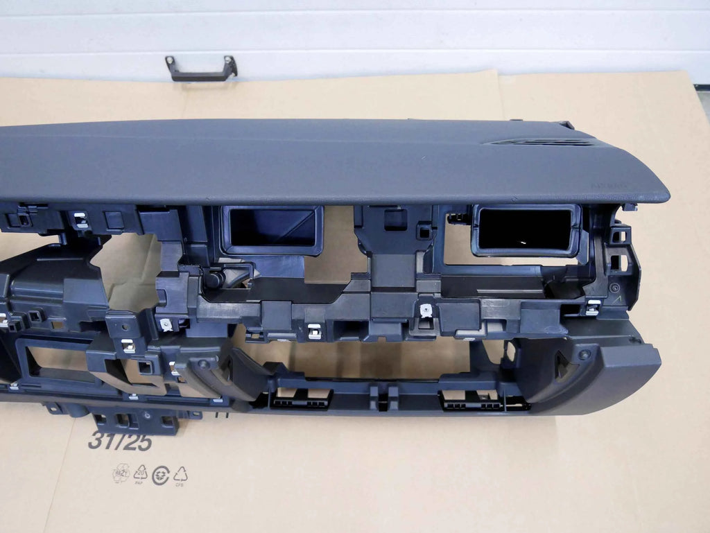 Deska rozdzielcza konsola NOWA OEM ORYGINAŁ VW ID.7 ID7