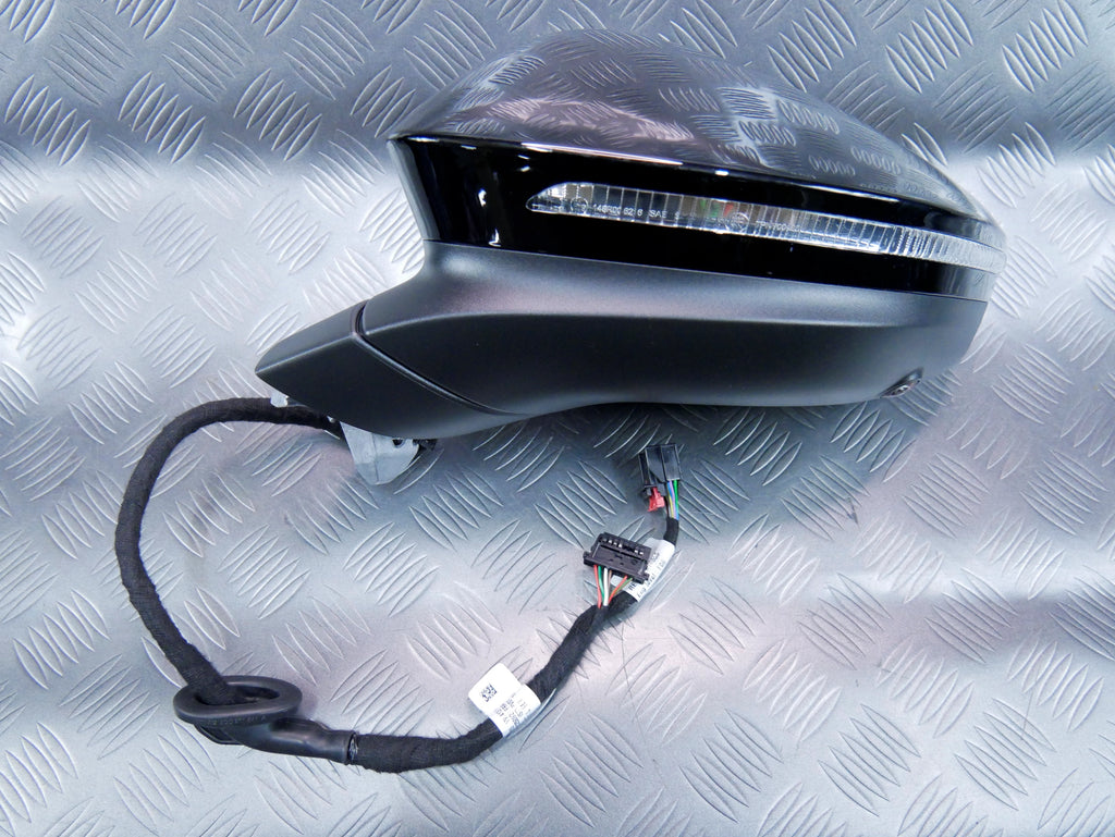 Lusterko lewe kompletne asystent kamera 13+6 LC9X 14C857501L VW ID.7 ID7