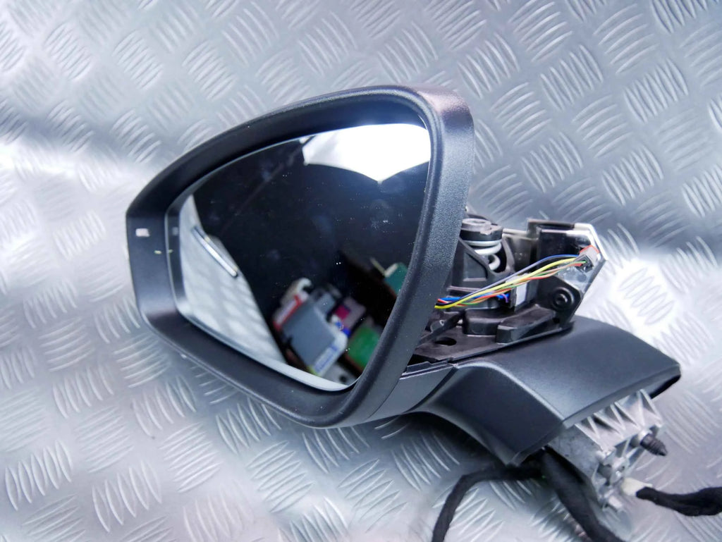 Lusterko lewe 12+2 PIN VW ID.5 ID5