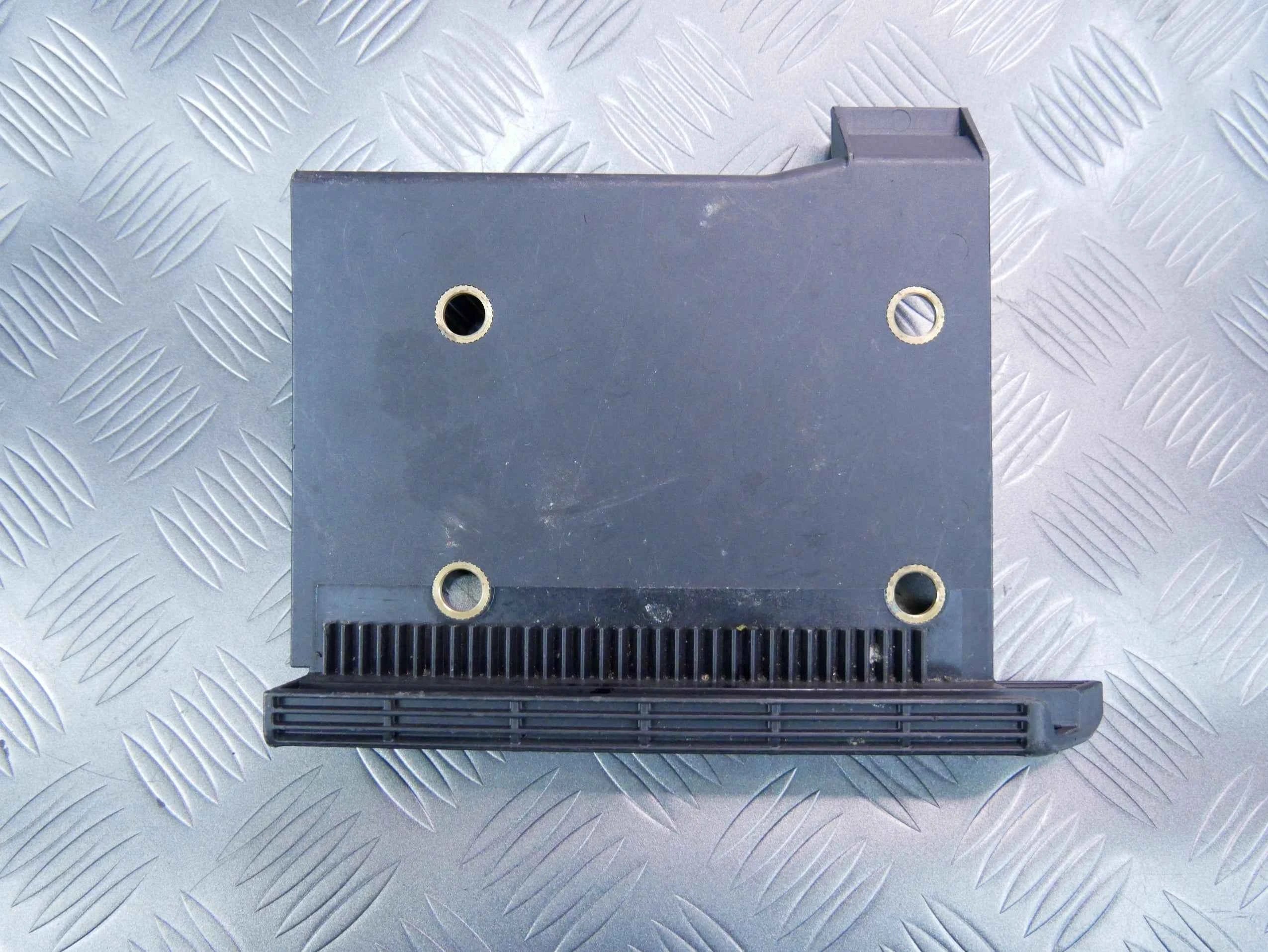 Prowadnica dachu prawa 8F0825174A AUDI A5 CABRIO 8F0