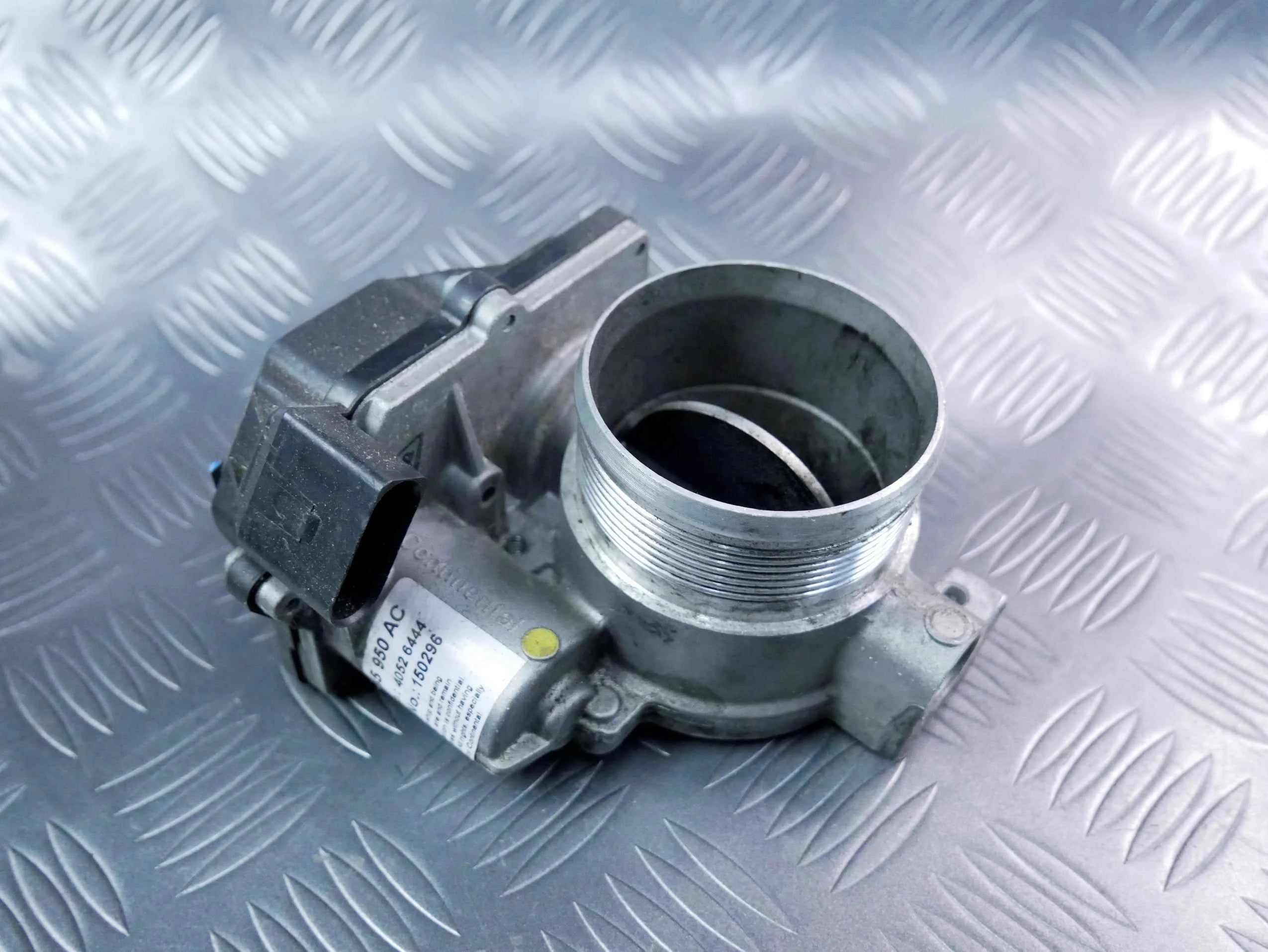 Przepustnica 059145950AC AUDI A5 8T0 3.0 TDI
