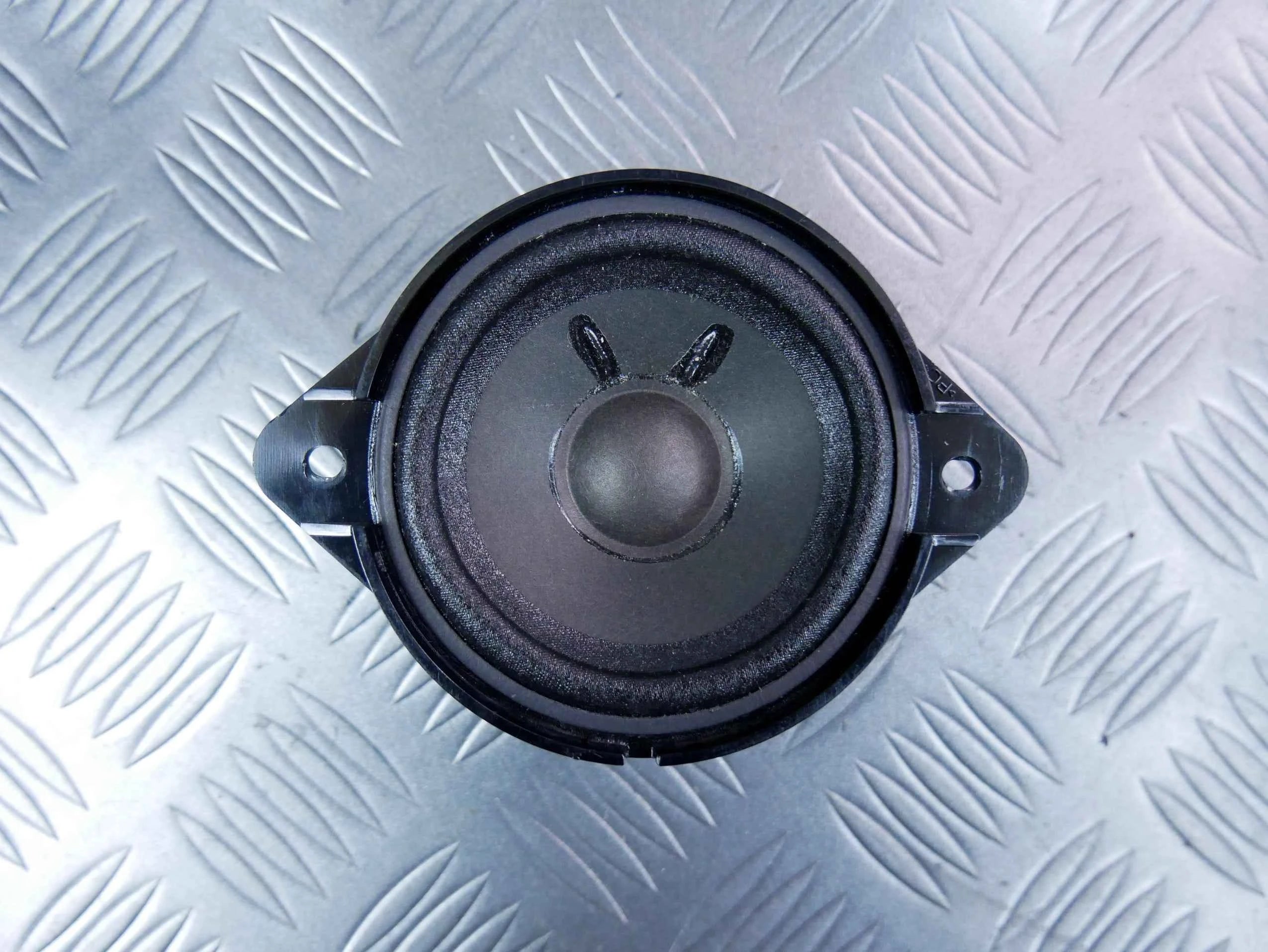 Głośnik Bang&Olufsen 8T0035416 AUDI A5 S5 RS5 8T0