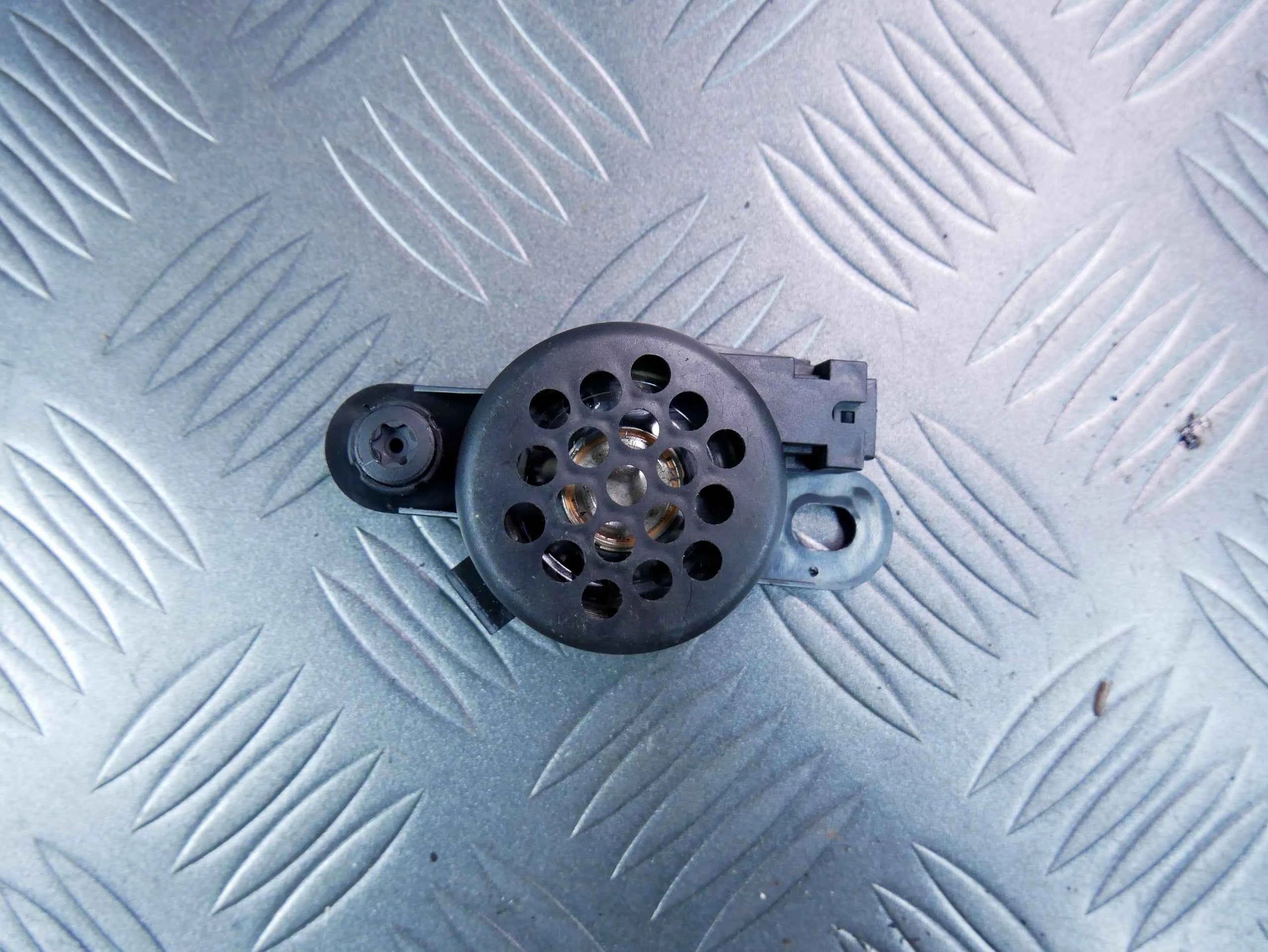 Głośnik brzęczyk PDC buzzer 8E0919279 AUDI A5 8T0