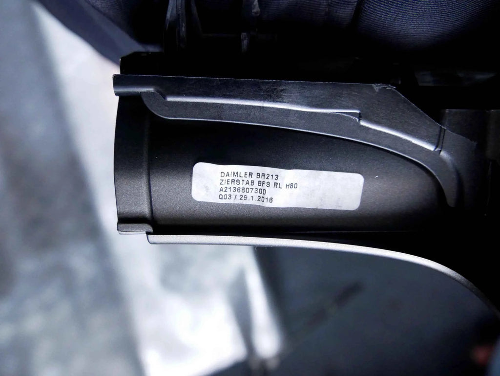 Listwa dekor konsoli RHD A2136807300 Mercedes E-klasa W213