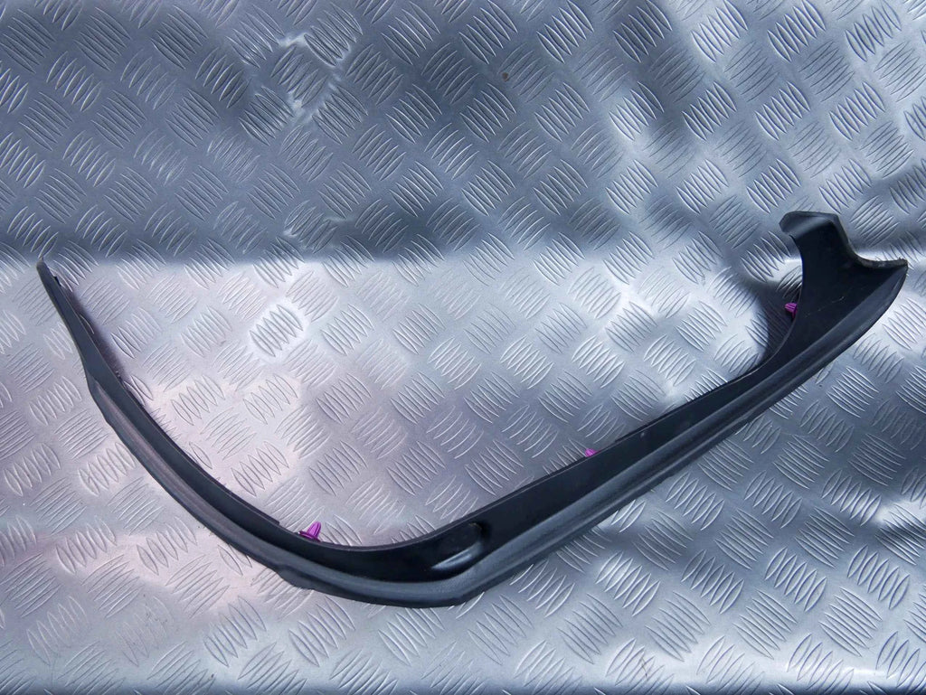 Listwa osłona lampy tył prawa A2136908204 Mercedes E-klasa W213