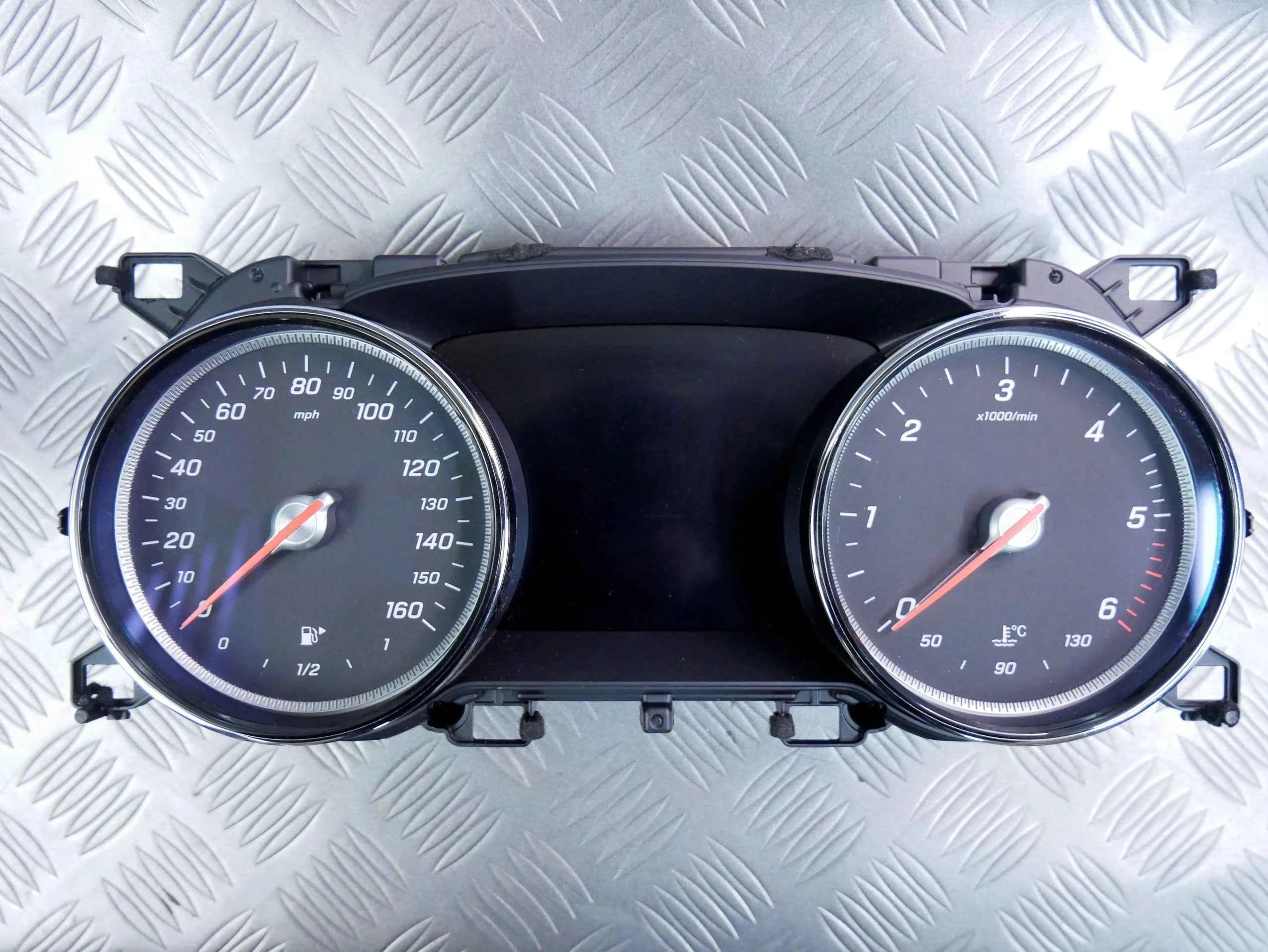 Licznik zegary A2139000210 Mercedes E220D W213