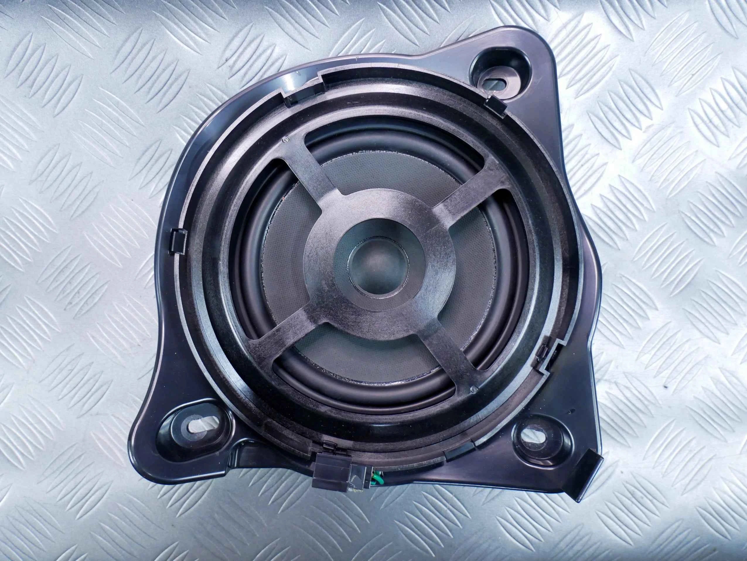 Głośnik A2058201502 Mercedes E220D W213