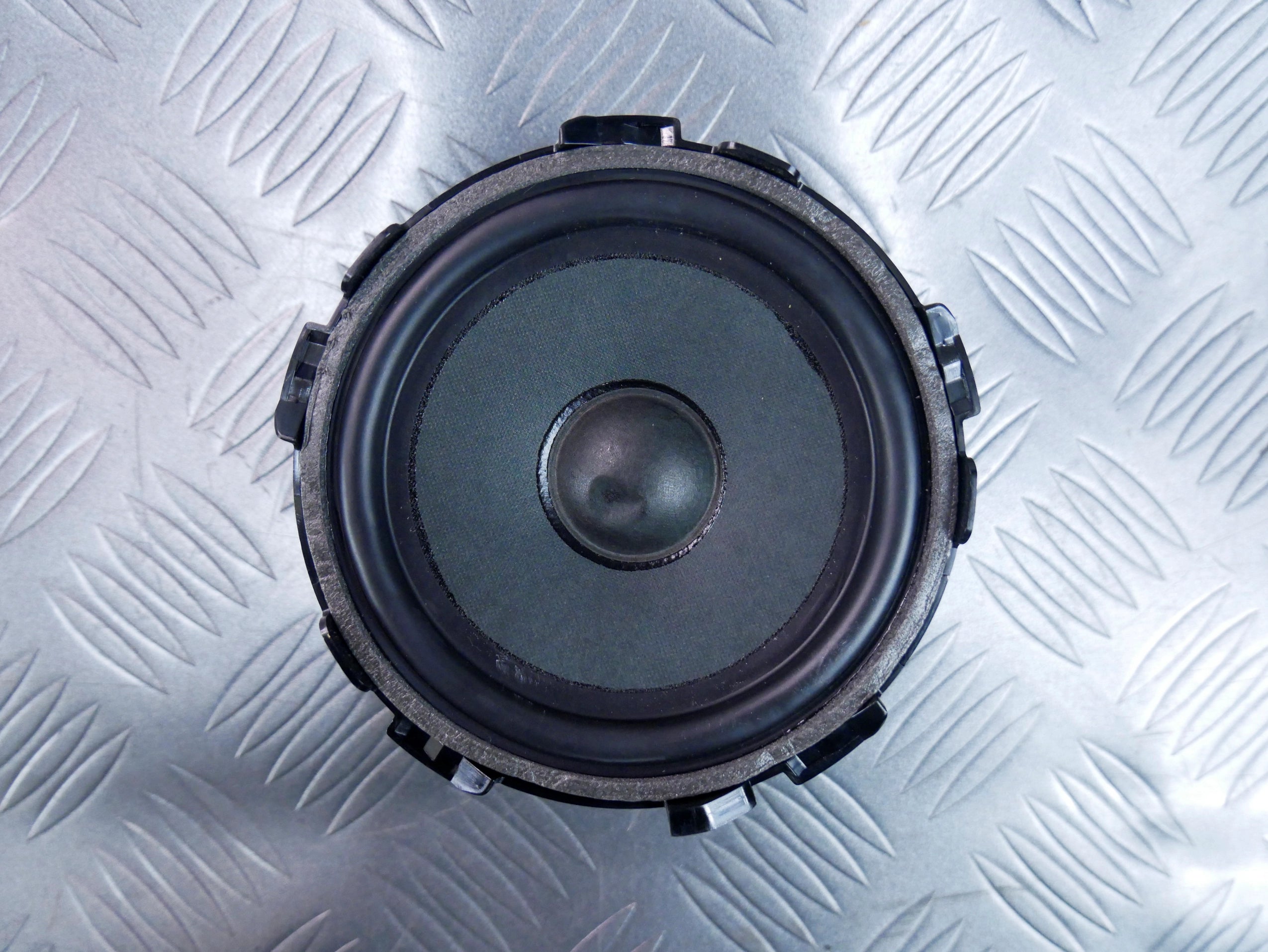 Głośnik A2058201002 Mercedes E220D W213