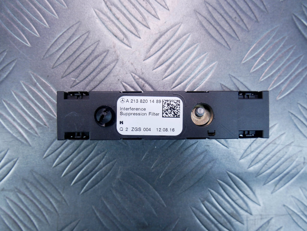 Wzmacniacz antenowy A2138201489 Mercedes E220D W213