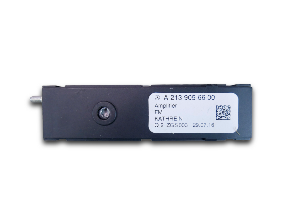 Wzmacniacz antenowy A2139056600 Mercedes E220D W213