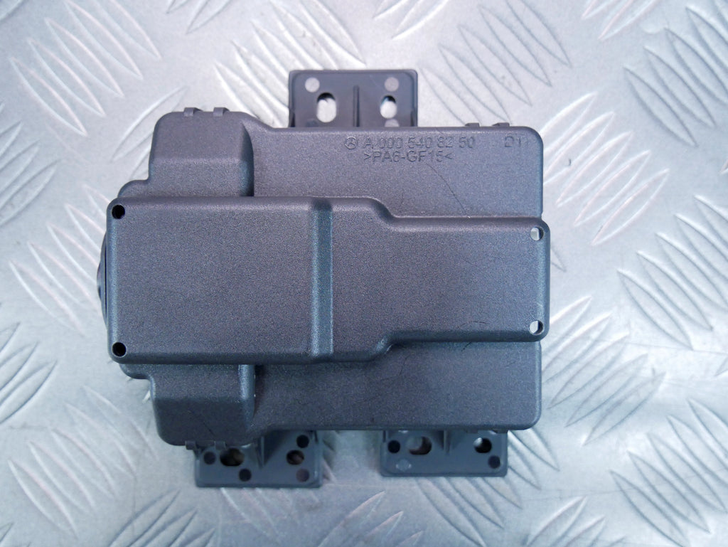 Bezpiecznik pirotechniczny NOWY OEM A0005408250 Mercedes W205 W213