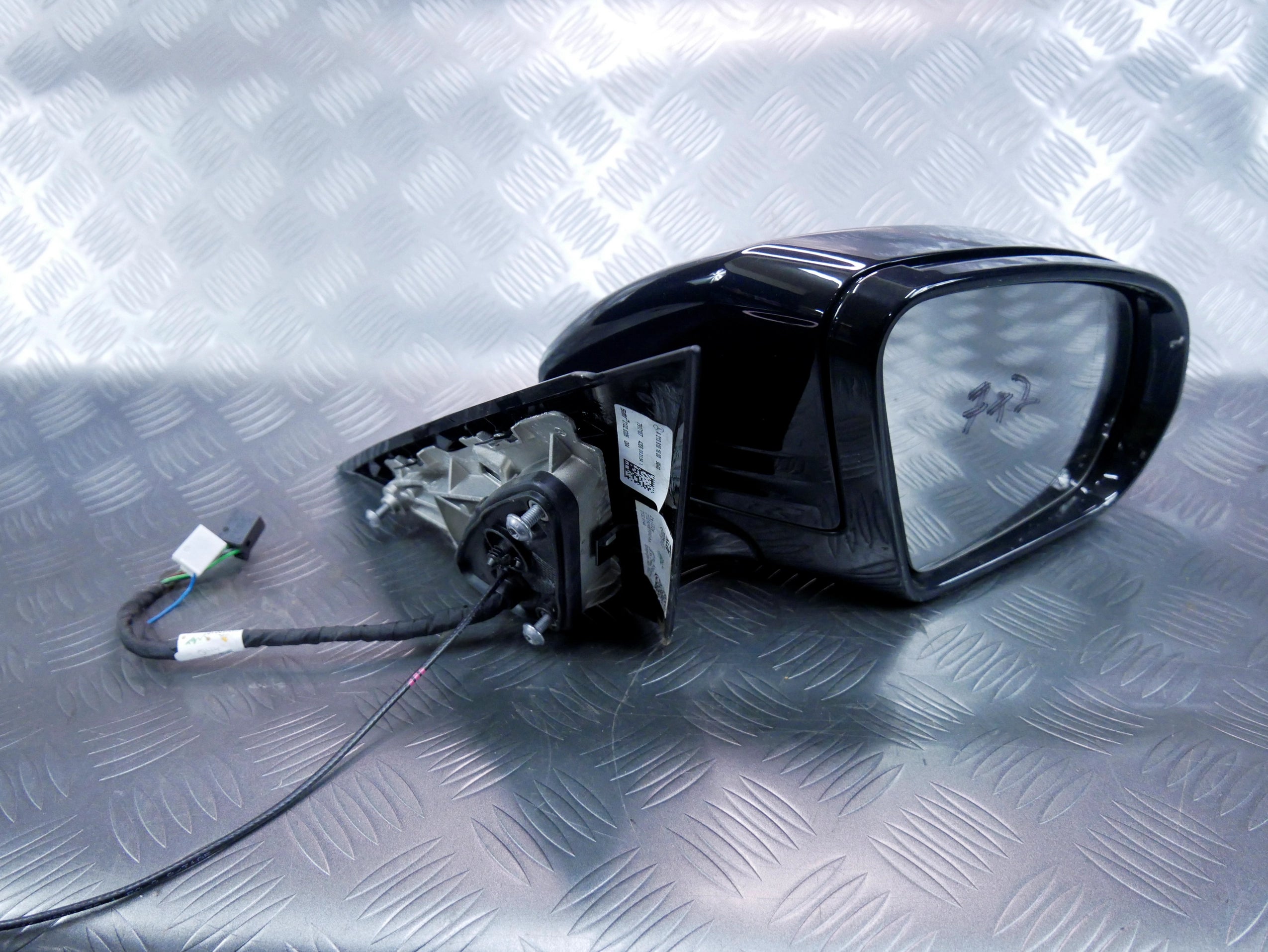Lusterko prawe kompletne 7+2 PIN A2138101800 9040 Mercedes W213