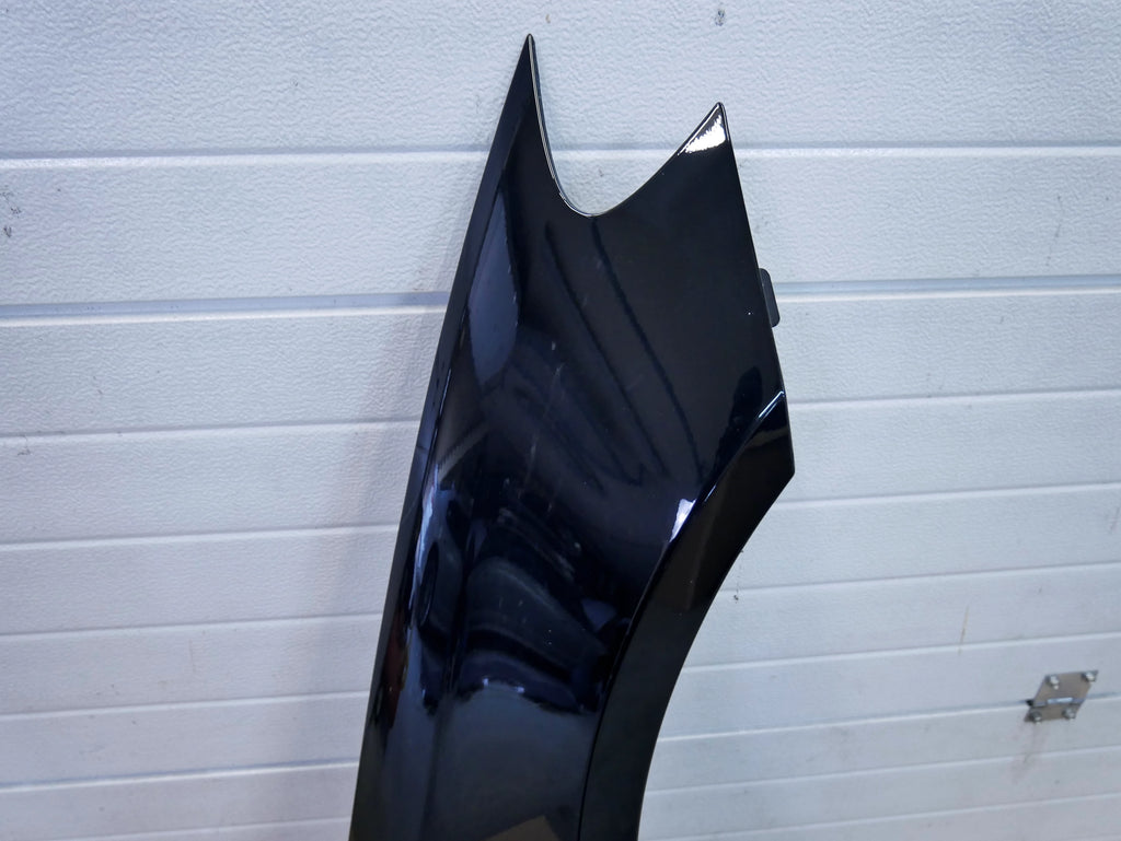 Błotnik przód przedni prawy ALU 9040 Mercedes E220D W213