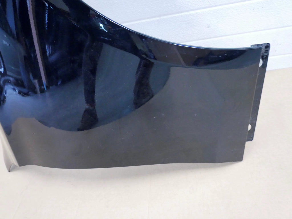 Błotnik przód przedni prawy ALU 9040 Mercedes E220D W213