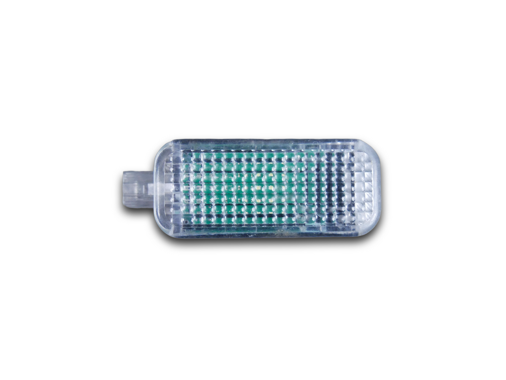 Lampka kabinowa LED 4E0947415 VW AUDI