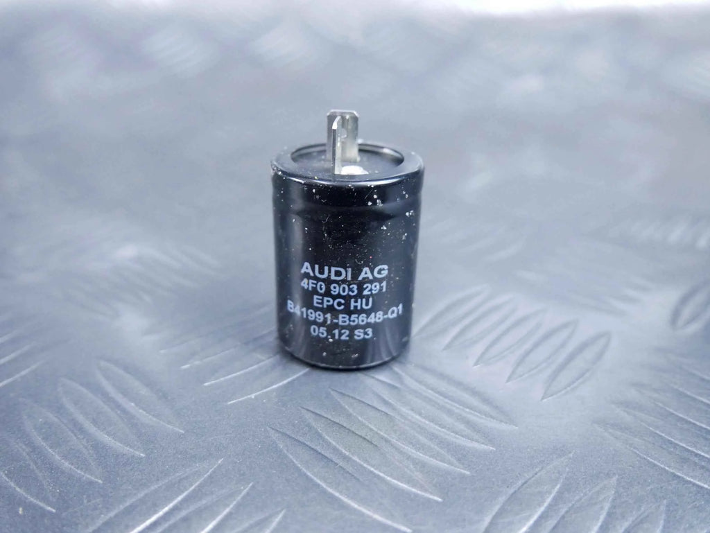 Bezpiecznik przekaźnik kondensator 4F0903291 VW AUDI