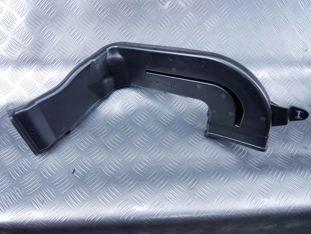 Kanał powietrza nagrzewnicy 4N0819803 AUDI A8 4N