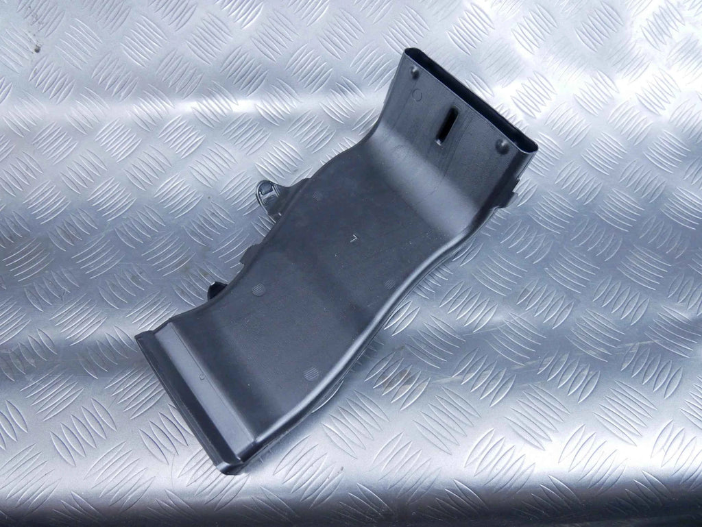 Kanał powietrza nagrzewnicy 4N0819805 AUDI A8 4N