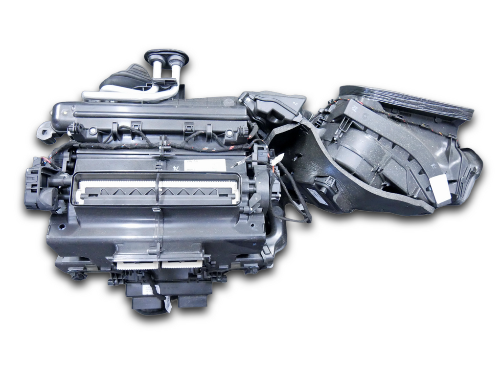 Nagrzewnica 4M1820005G AUDI A8 4N