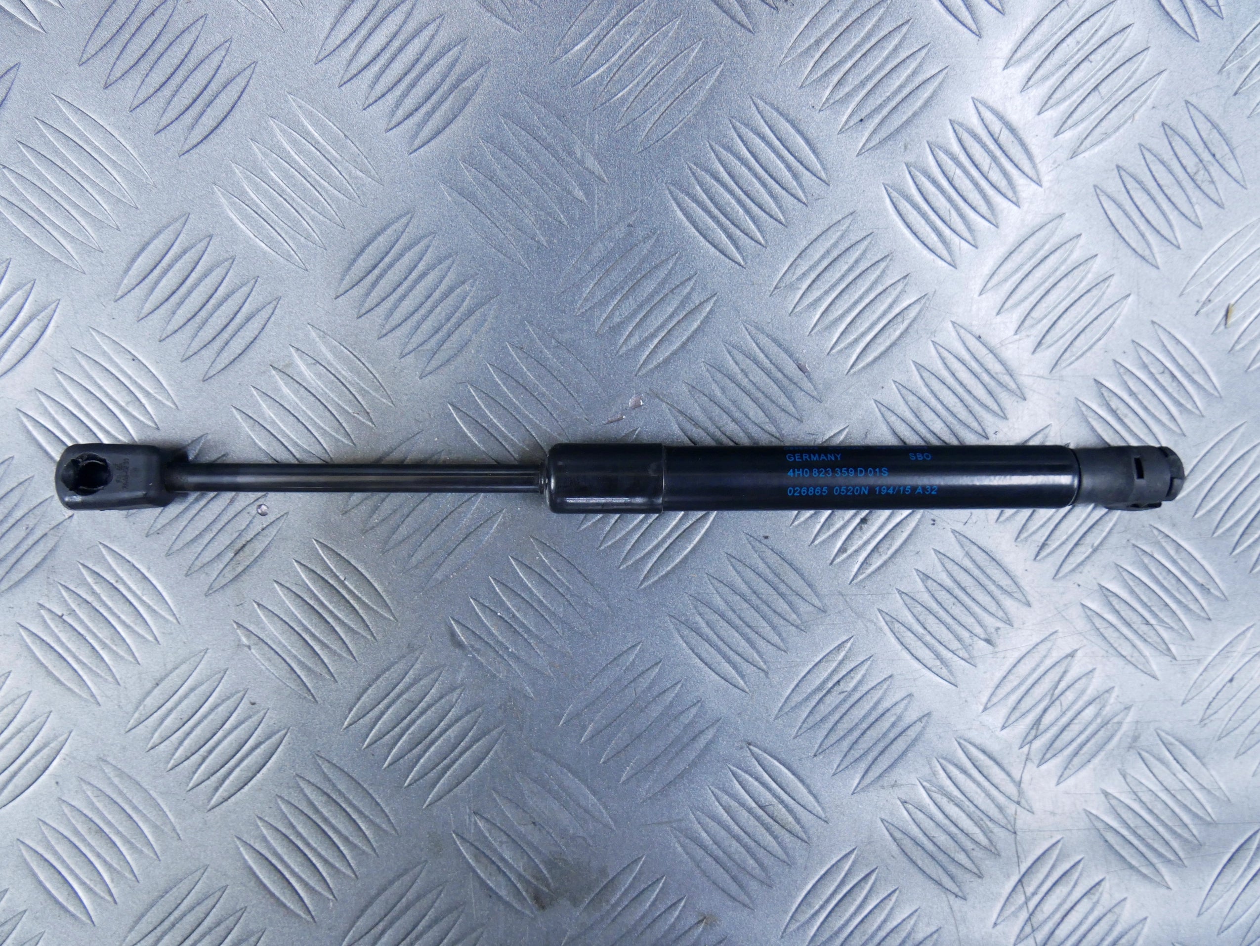 Siłownik teleskop maski OEM 4H0823359D AUDI A8 4H