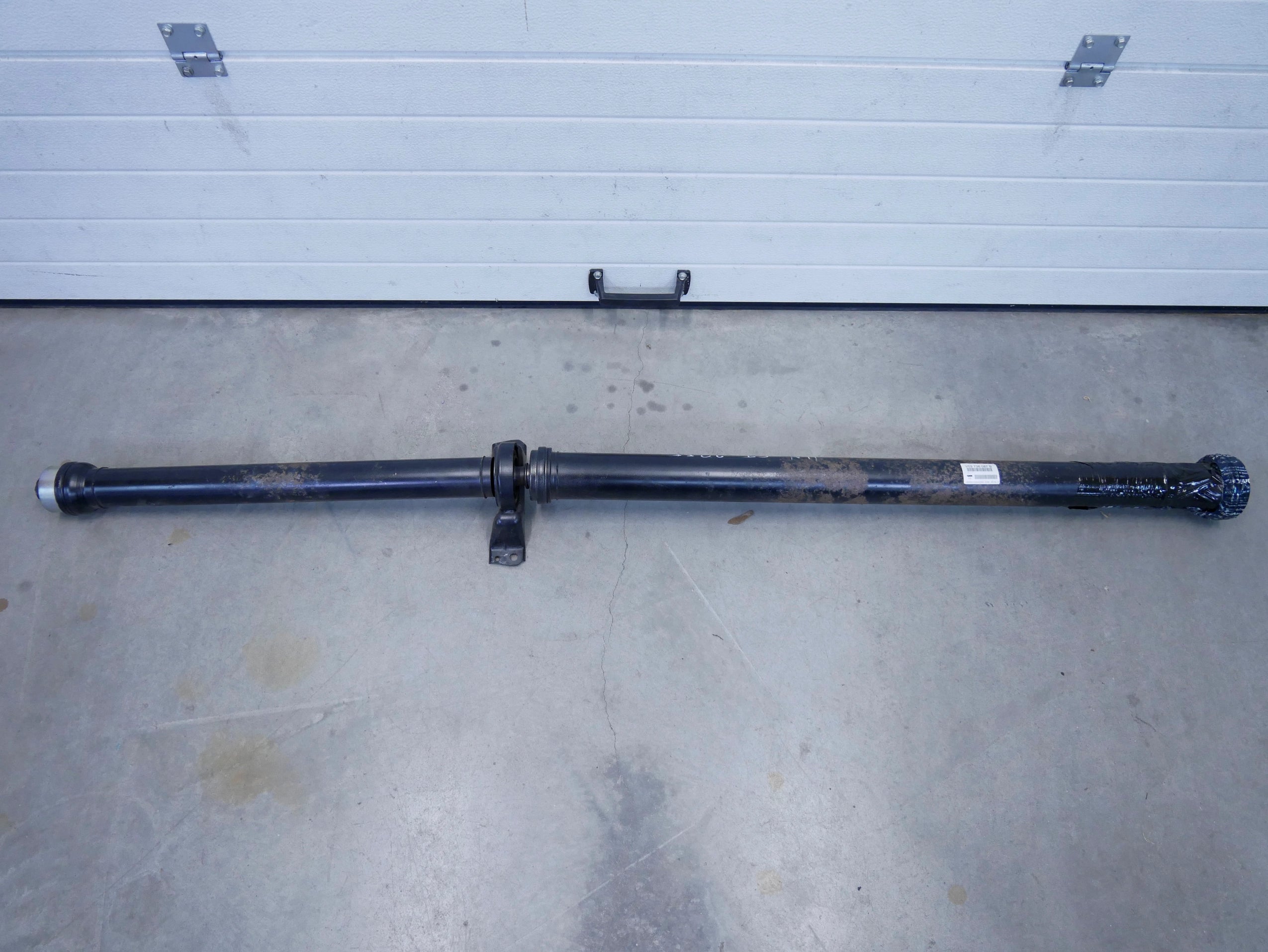 Wał napędowy kardan 4N0521101 AUDI A8 D5 4N0 3.0 TDI