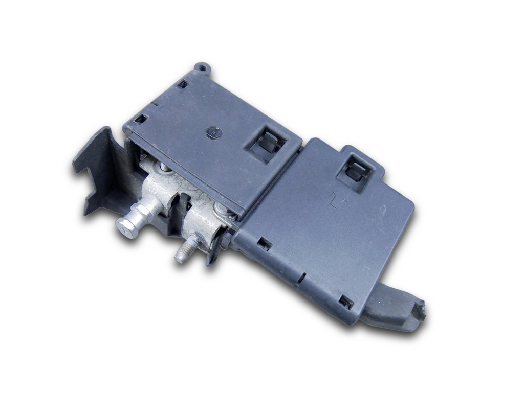 Klemy rozdzielacz prądu 4M0941824A AUDI A8 4H