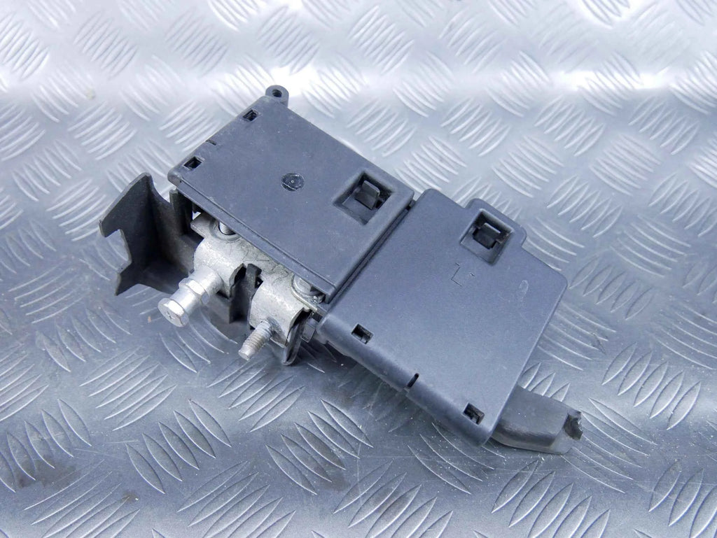 Klemy rozdzielacz prądu 4M0941824A AUDI A8 4H