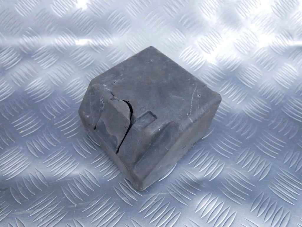 Osłona pianka pasa bezpieczeństwa 4H0858957A AUDI A8 4H