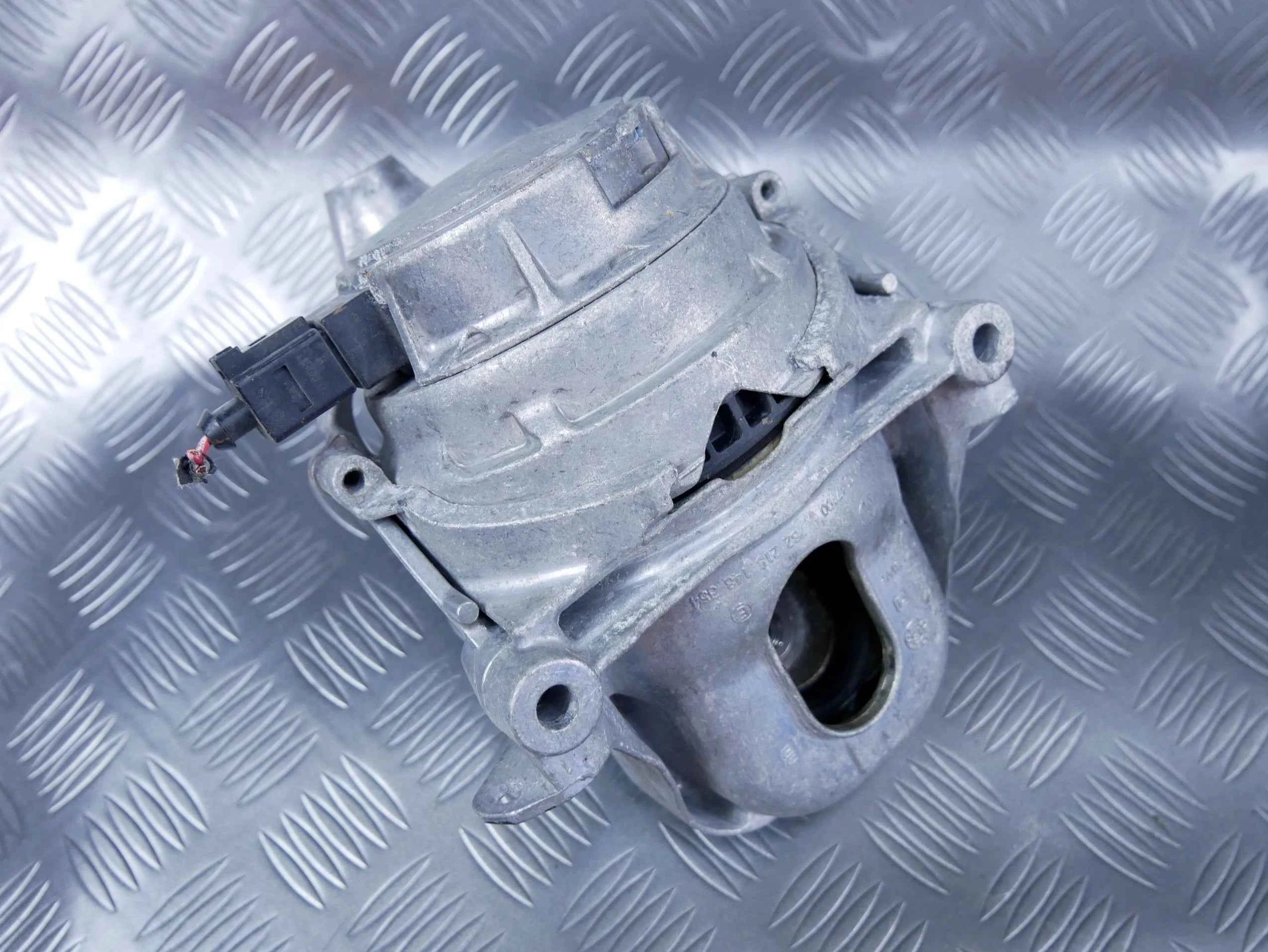Poduszka silnika prawa 4M0199256AB AUDI A8 D5 3.0 TDI