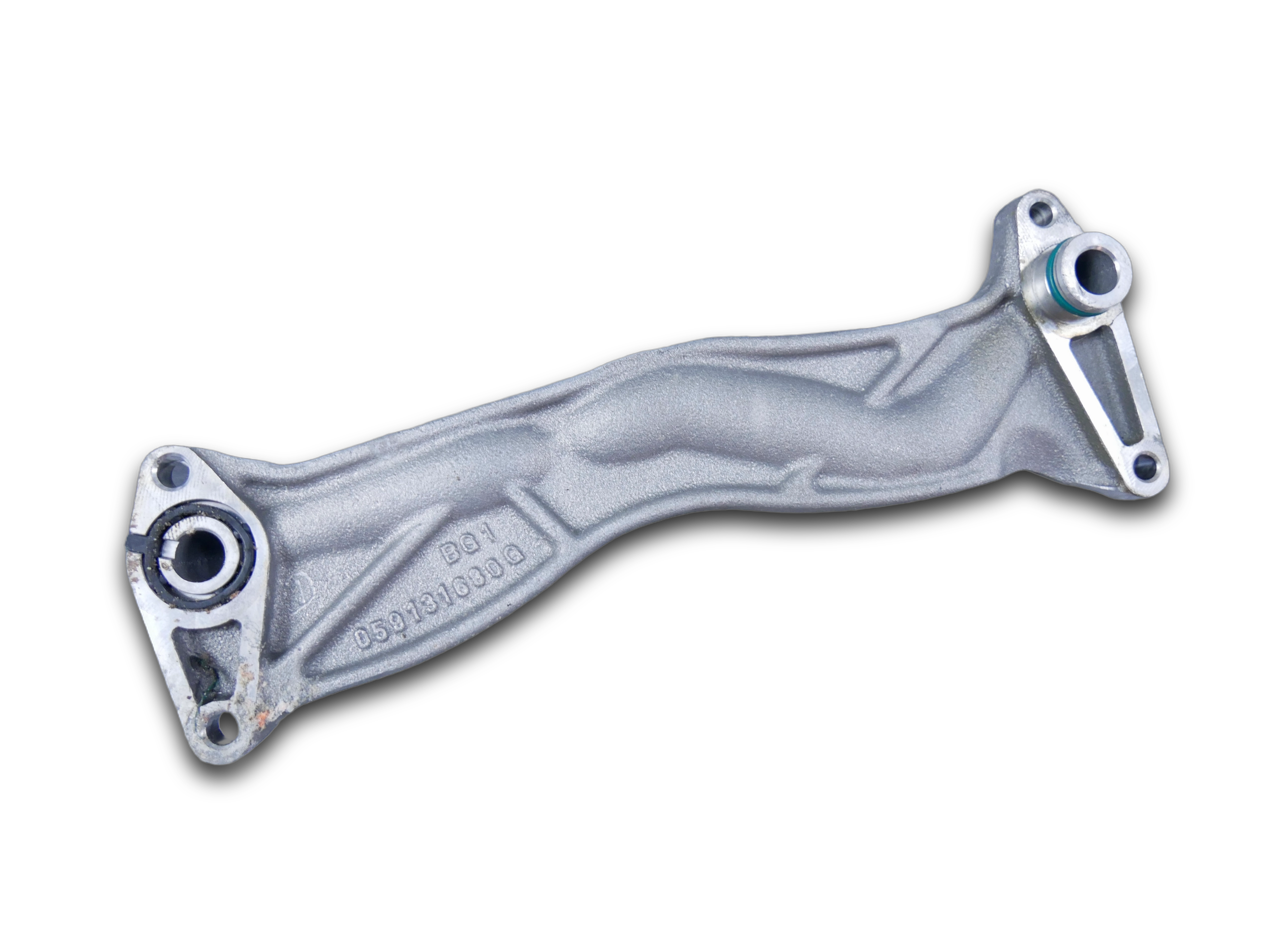 Mocowanie króciec chłodnicy spalin 059131680G AUDI A8 D5 3.0 TDI